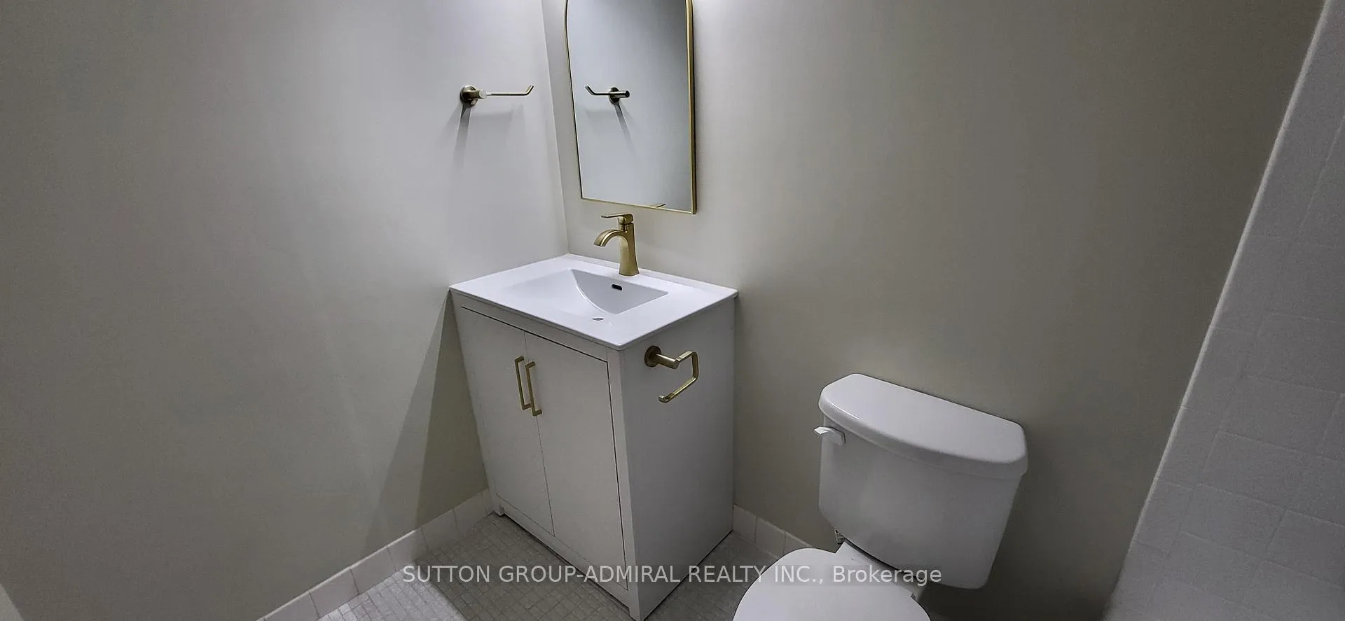 Photo 14 of Unit 1409, 130 Neptune Drive, Toronto, Englemount-Lawrence — HOMEH