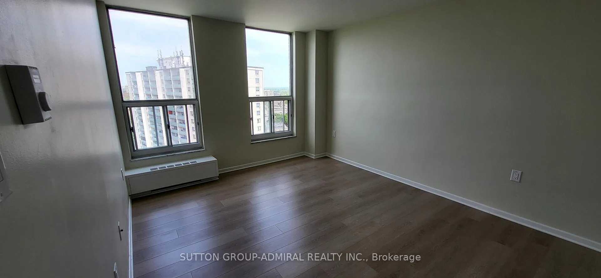 Photo 25 of Unit 1409, 130 Neptune Drive, Toronto, Englemount-Lawrence — HOMEH