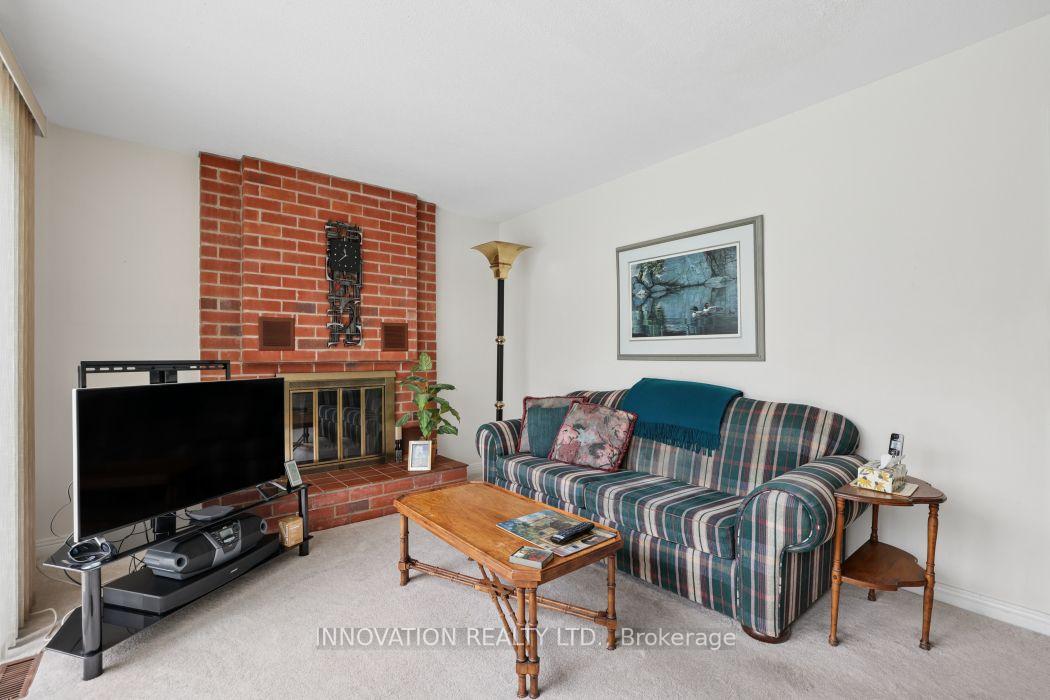 Photo 12 of 64 Thare Crescent, Ottawa, Barrhaven - Knollsbrook — HOMEH