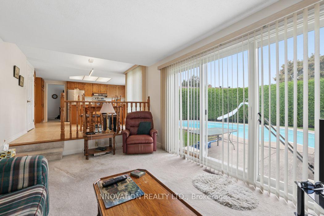 Photo 13 of 64 Thare Crescent, Ottawa, Barrhaven - Knollsbrook — HOMEH