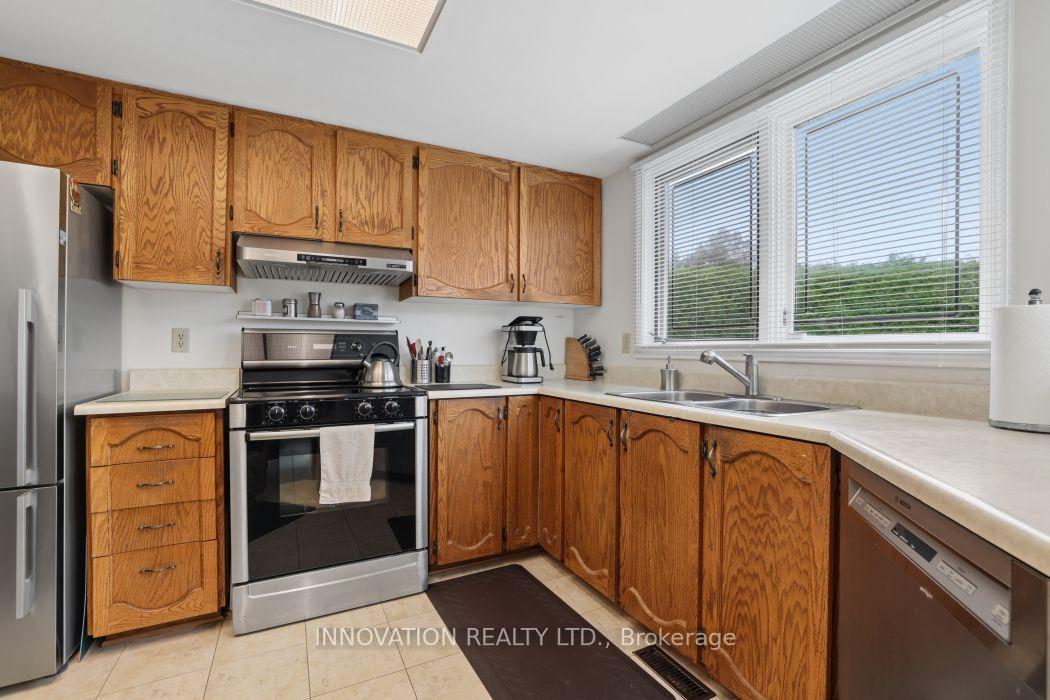 Photo 19 of 64 Thare Crescent, Ottawa, Barrhaven - Knollsbrook — HOMEH