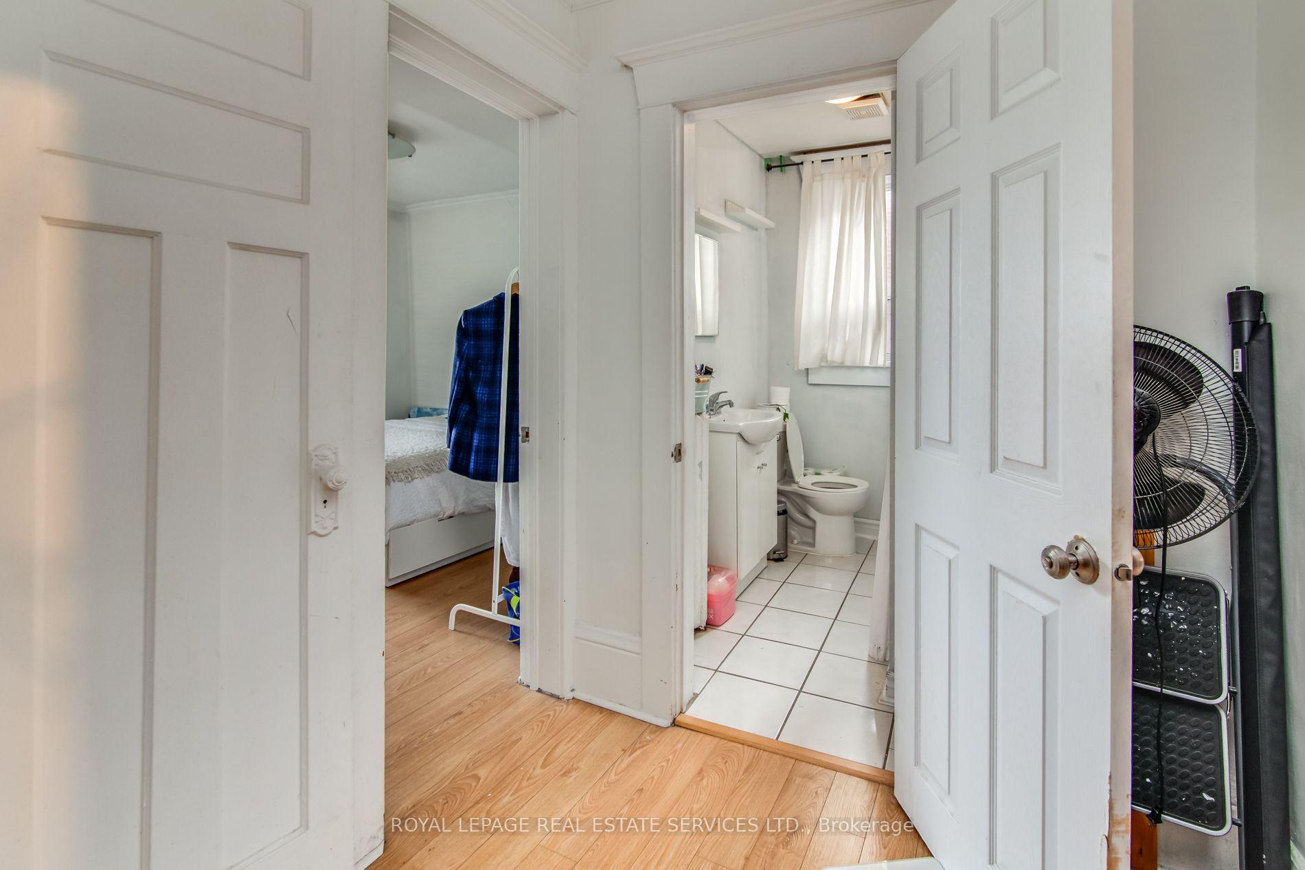 Photo 12 of Unit 2, 50 Rusholme Road, Toronto, Little Portugal — HOMEH