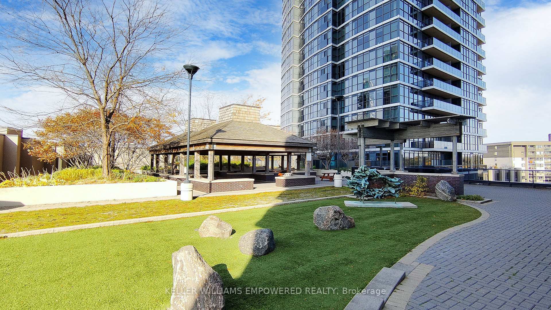 Photo 39 of Unit 1401, 9 Valhalla Inn Road, Etobicoke, Islington-City Centre West — HOMEH