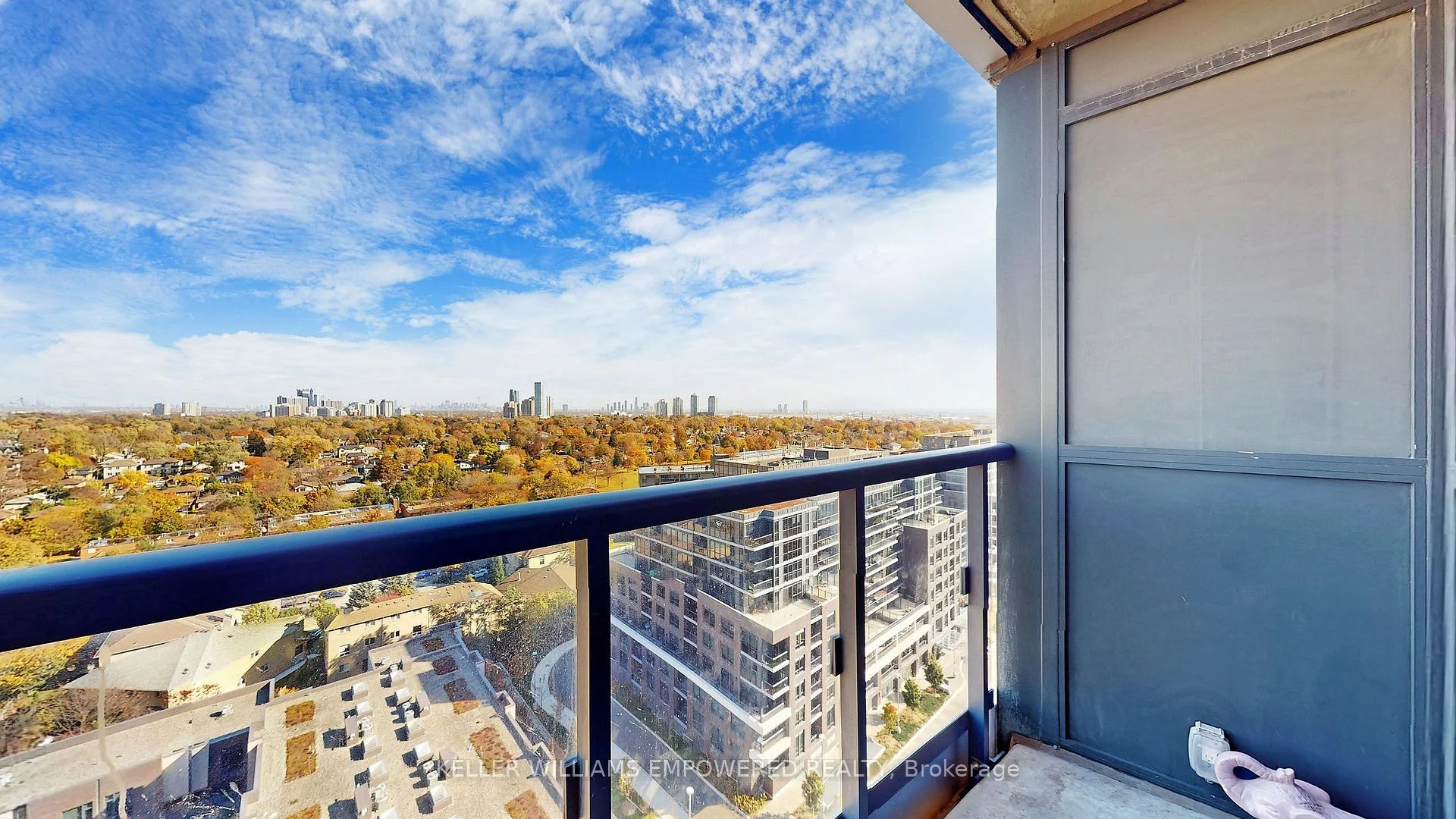 Photo 31 of Unit 1401, 9 Valhalla Inn Road, Etobicoke, Islington-City Centre West — HOMEH
