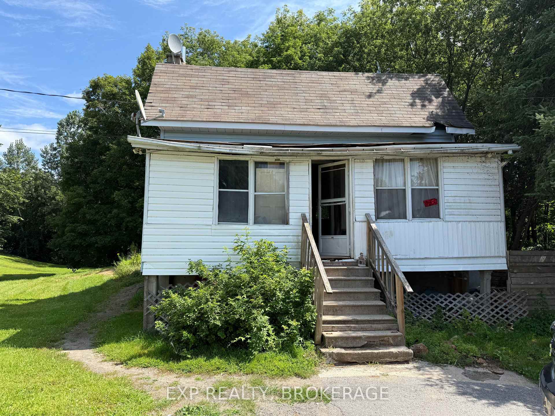 Front of 14544 Road 38
