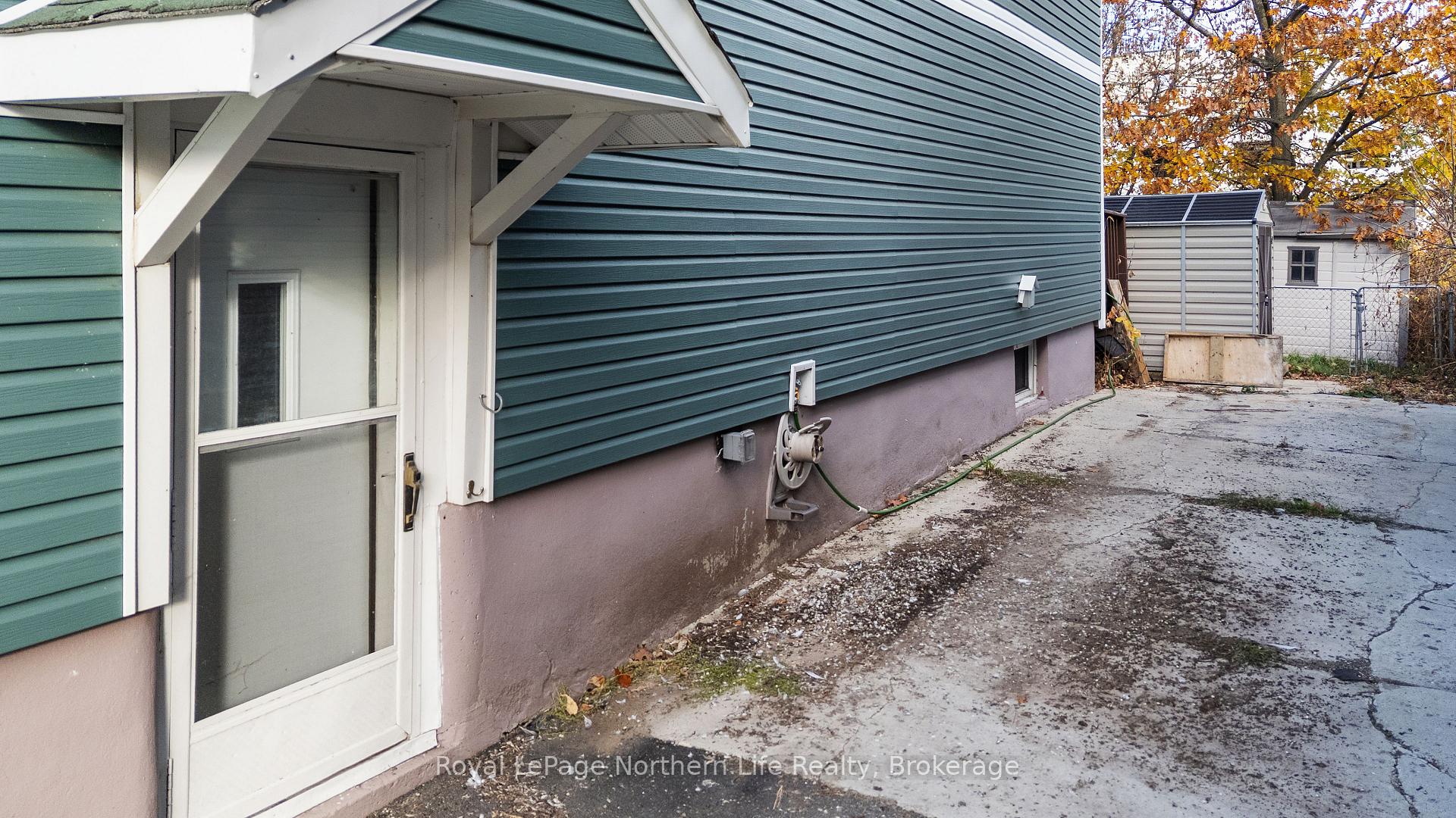 Photo 3 of 478 First Avenue W, North Bay, Central — HOMEH