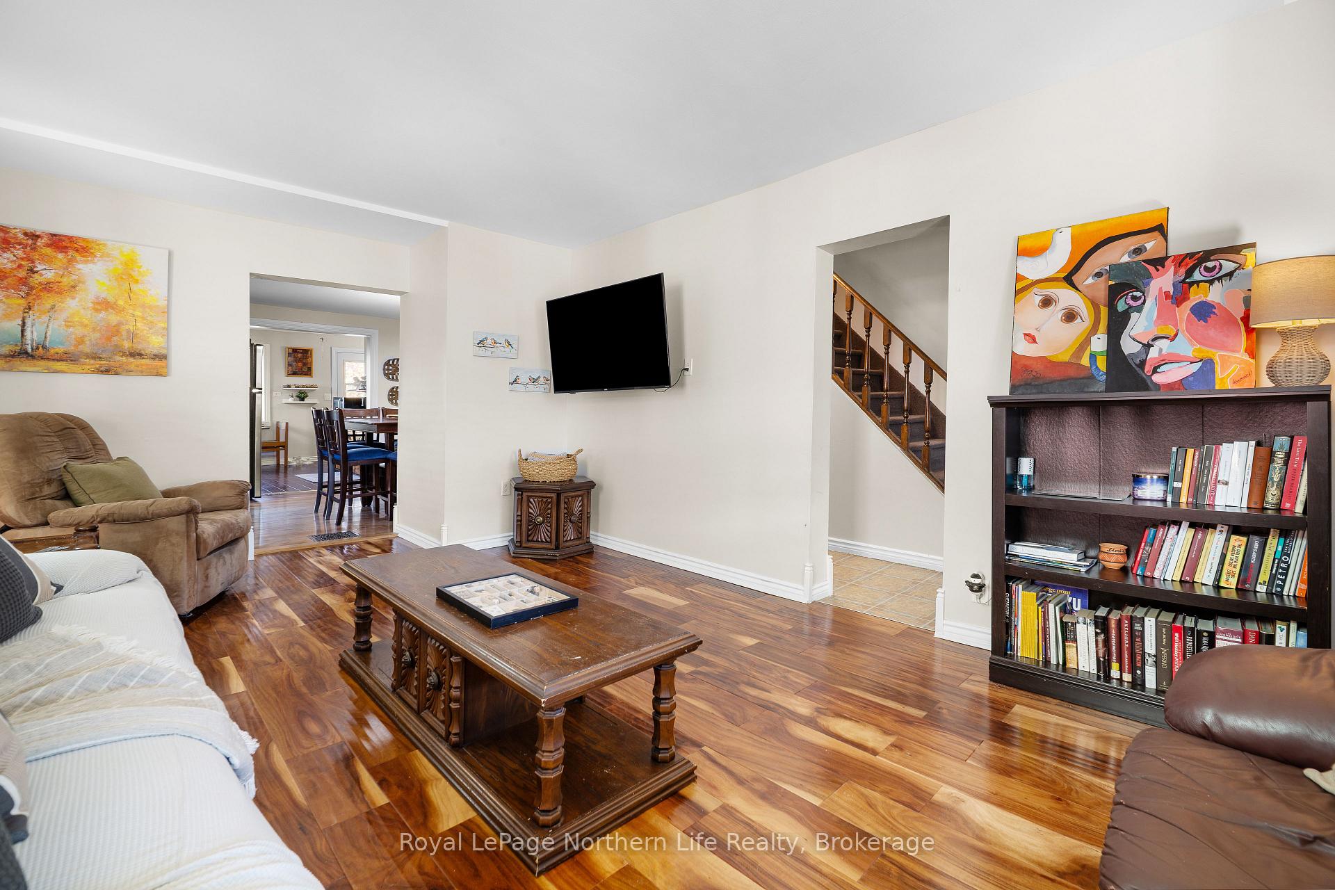 Photo 8 of 478 First Avenue W, North Bay, Central — HOMEH