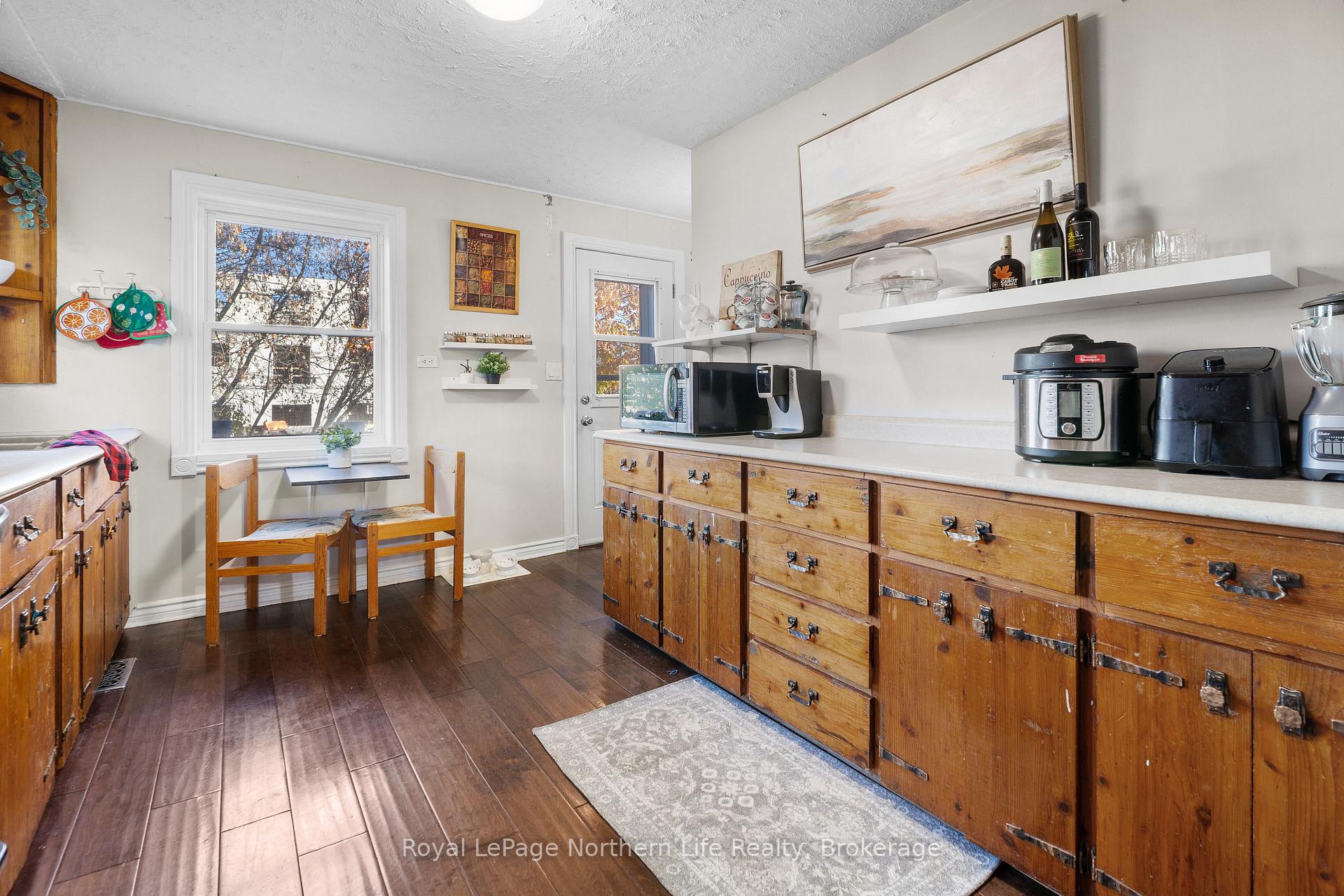 Photo 15 of 478 First Avenue W, North Bay, Central — HOMEH