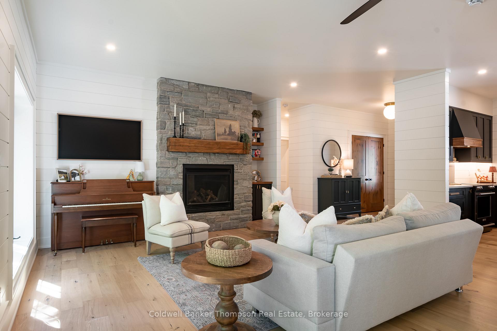 Photo 7 of 960 Brunel Road, Huntsville, Brunel — HOMEH