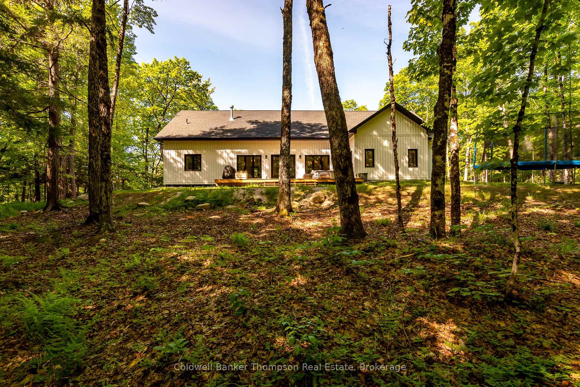 Photo 38 of 960 Brunel Road, Huntsville, Brunel — HOMEH