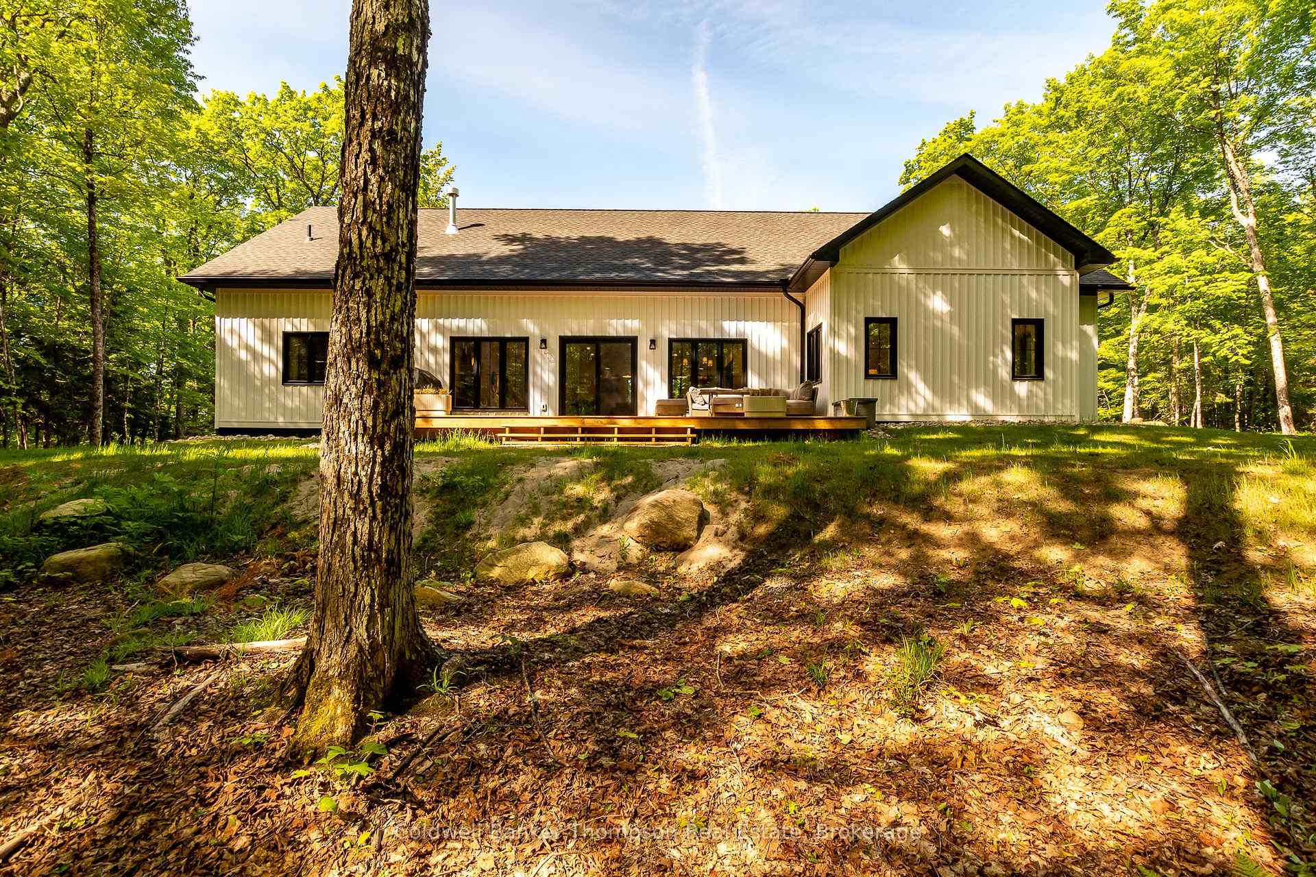 Photo 39 of 960 Brunel Road, Huntsville, Brunel — HOMEH