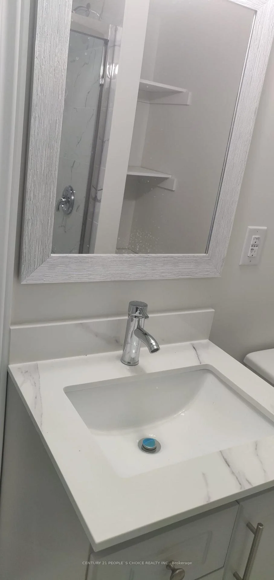 Photo 9 of 10 Havanna Crescent, Brampton, Bram East — HOMEH
