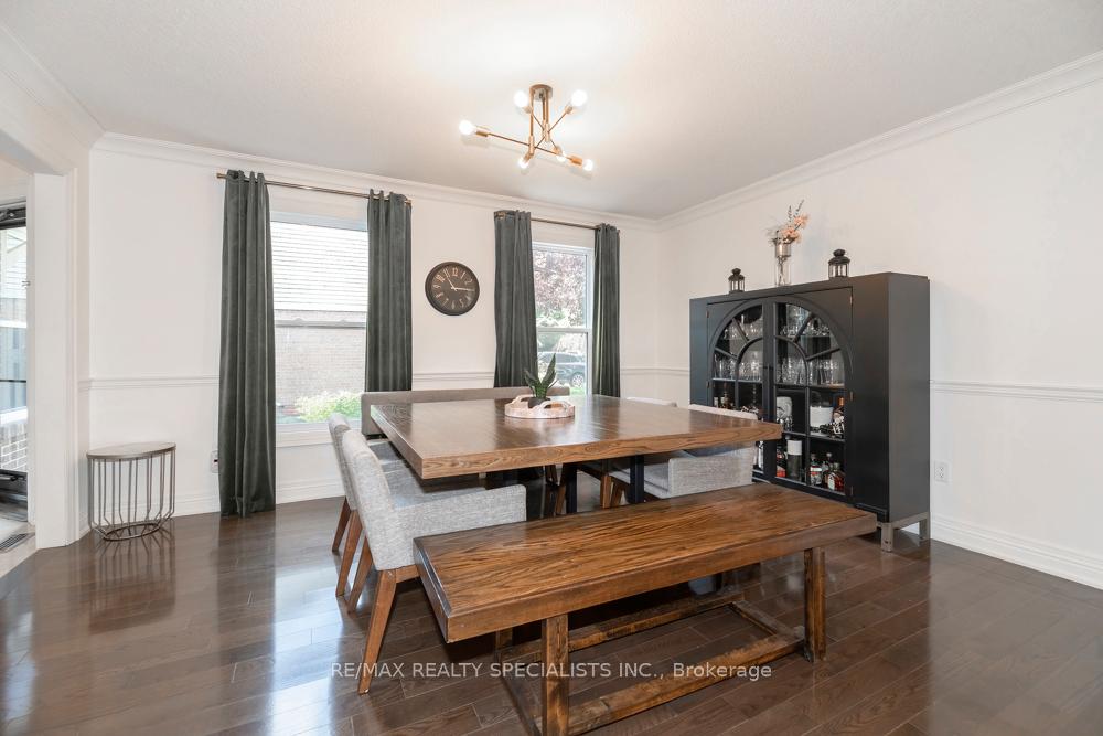 Photo 9 of 77 Leander Street, Brampton, Westgate — HOMEH