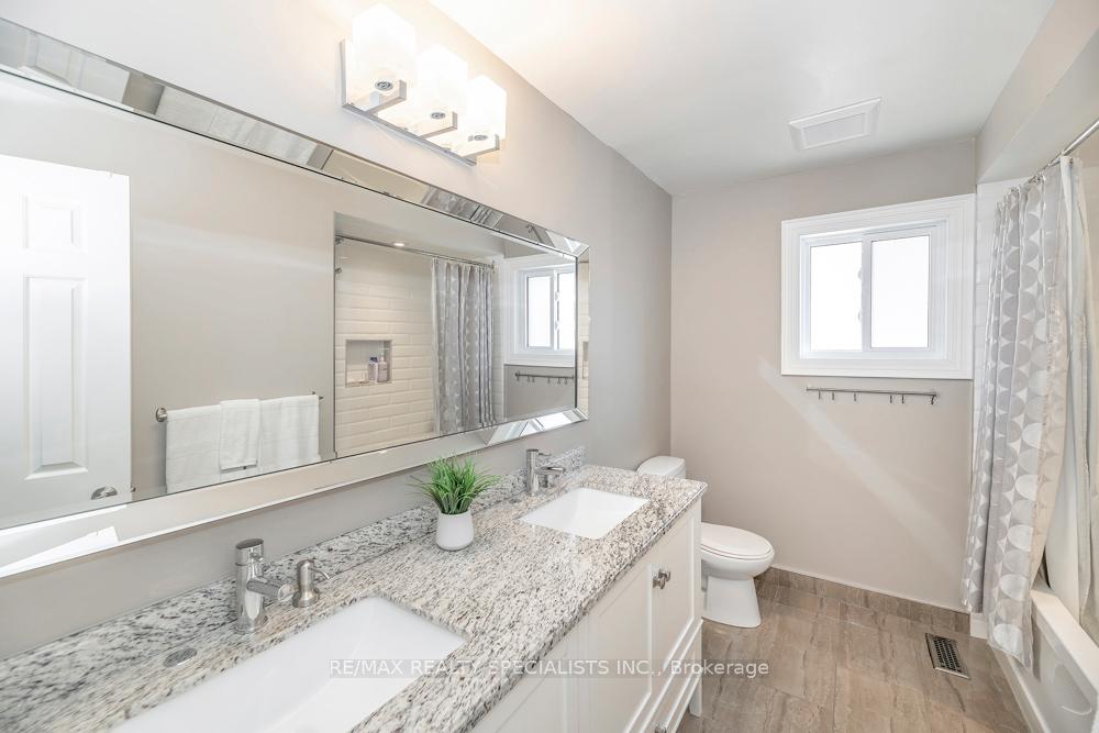 Photo 27 of 77 Leander Street, Brampton, Westgate — HOMEH
