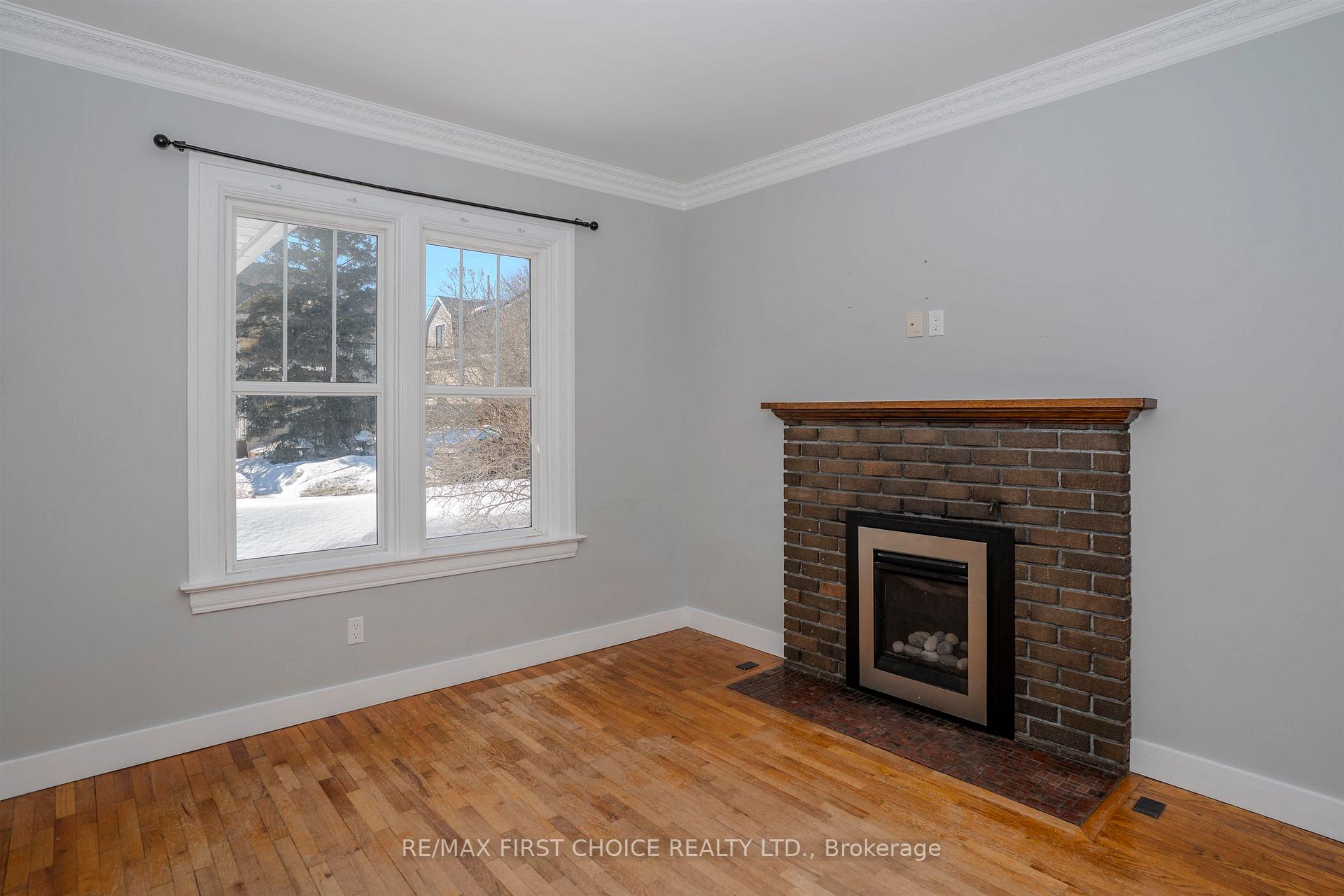 Photo 16 of 420 Van Norman Street, Thunder Bay, College Heights — HOMEH