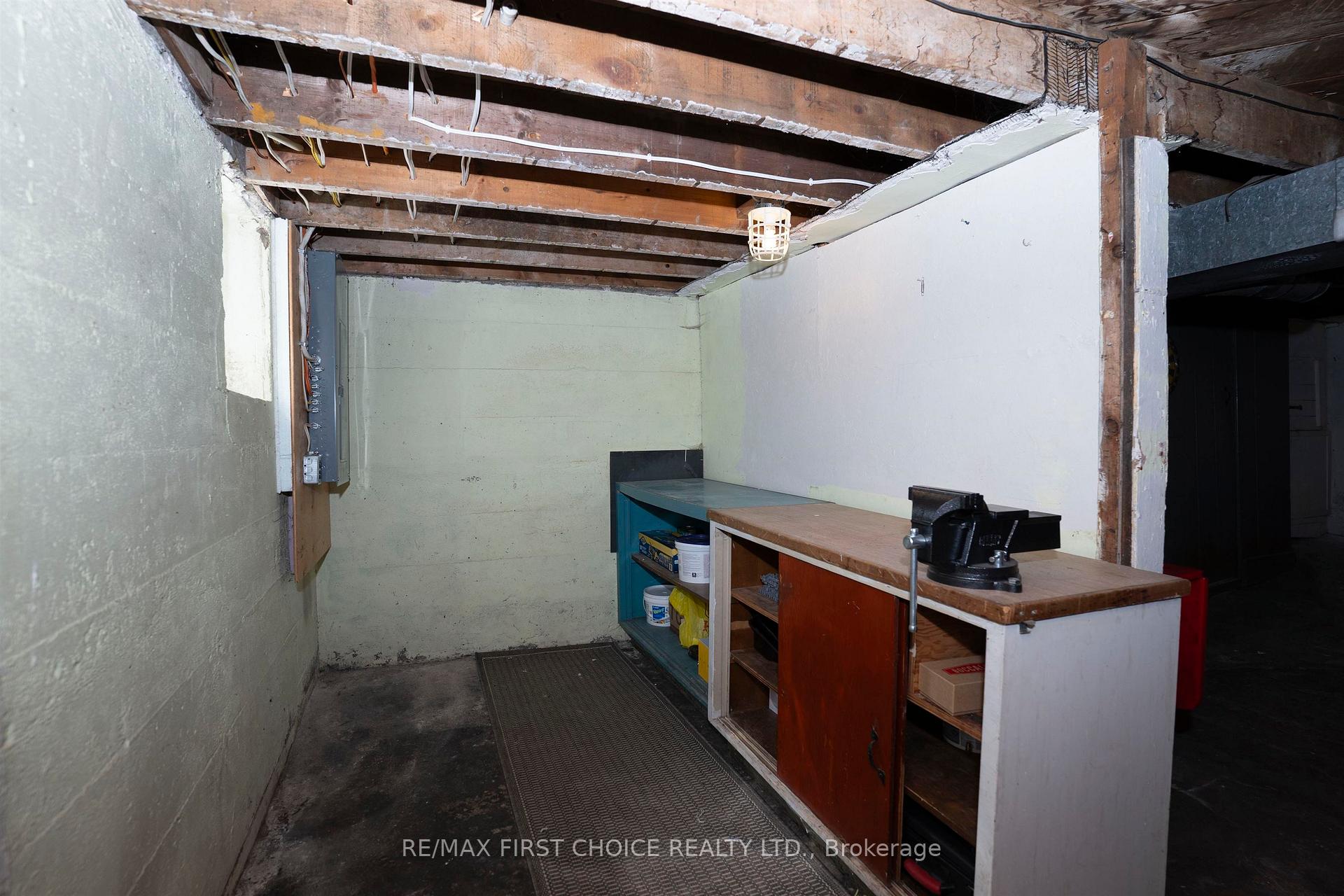 Photo 37 of 420 Van Norman Street, Thunder Bay, College Heights — HOMEH