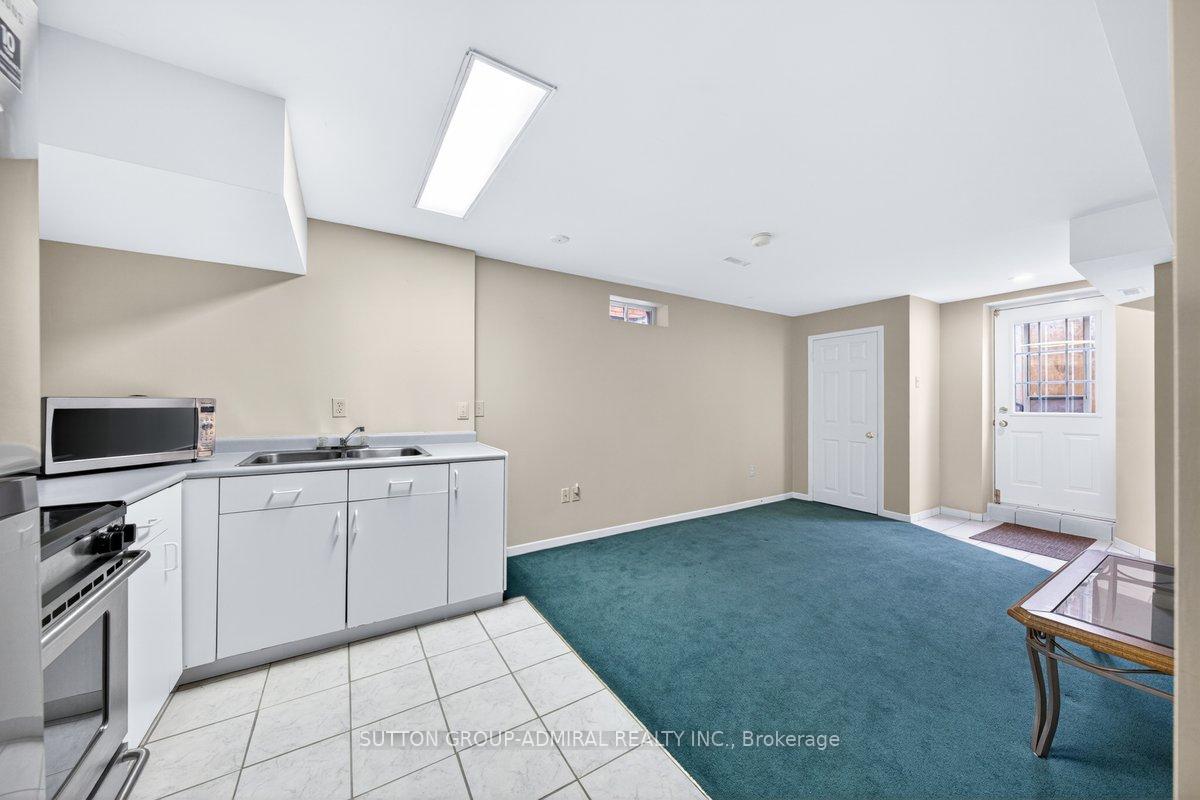 Photo 27 of 126 Redondo Drive E, Vaughan, Beverley Glen — HOMEH