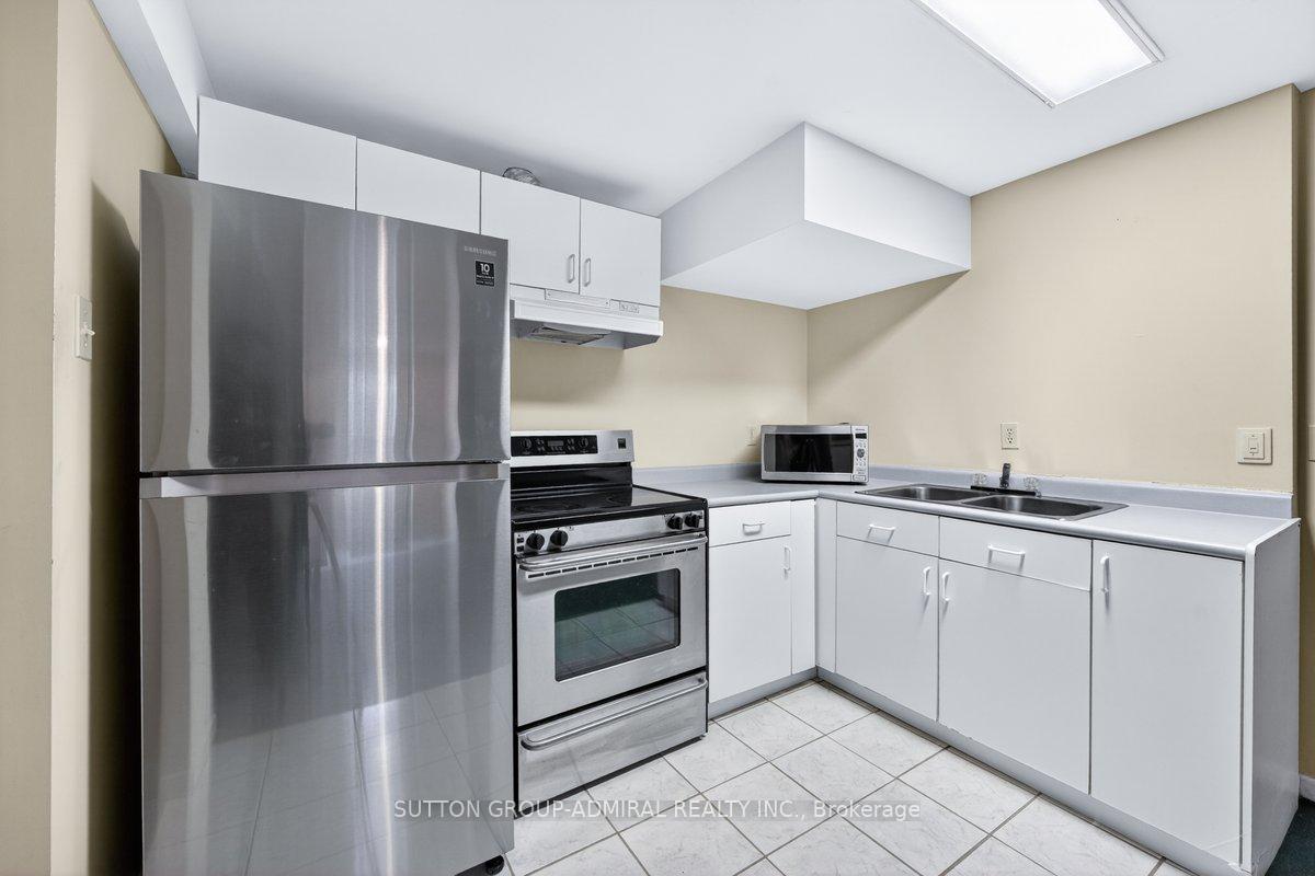 Photo 28 of 126 Redondo Drive E, Vaughan, Beverley Glen — HOMEH