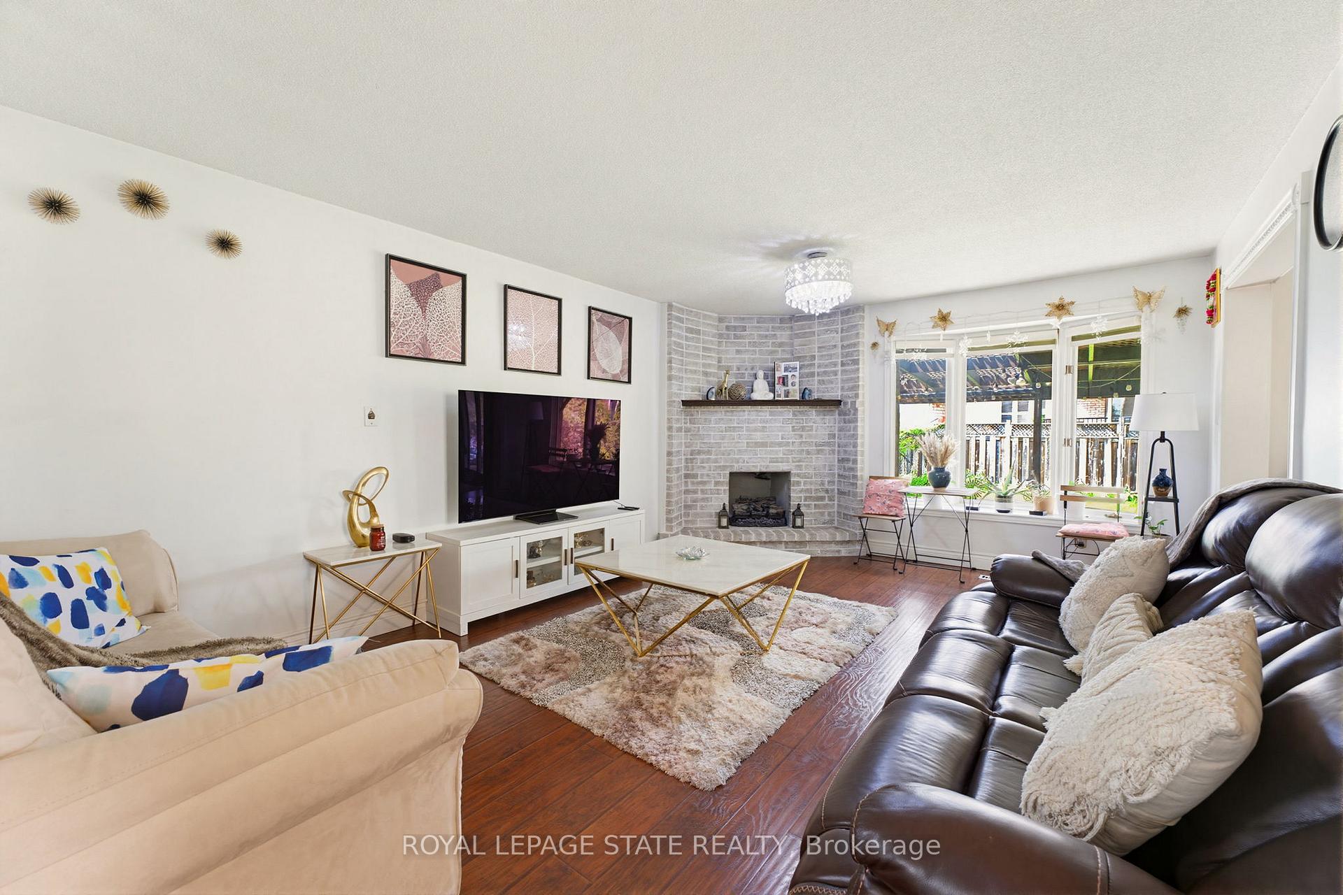 Photo 13 of 459 Dicenzo Drive, Hamilton, Ryckmans — HOMEH