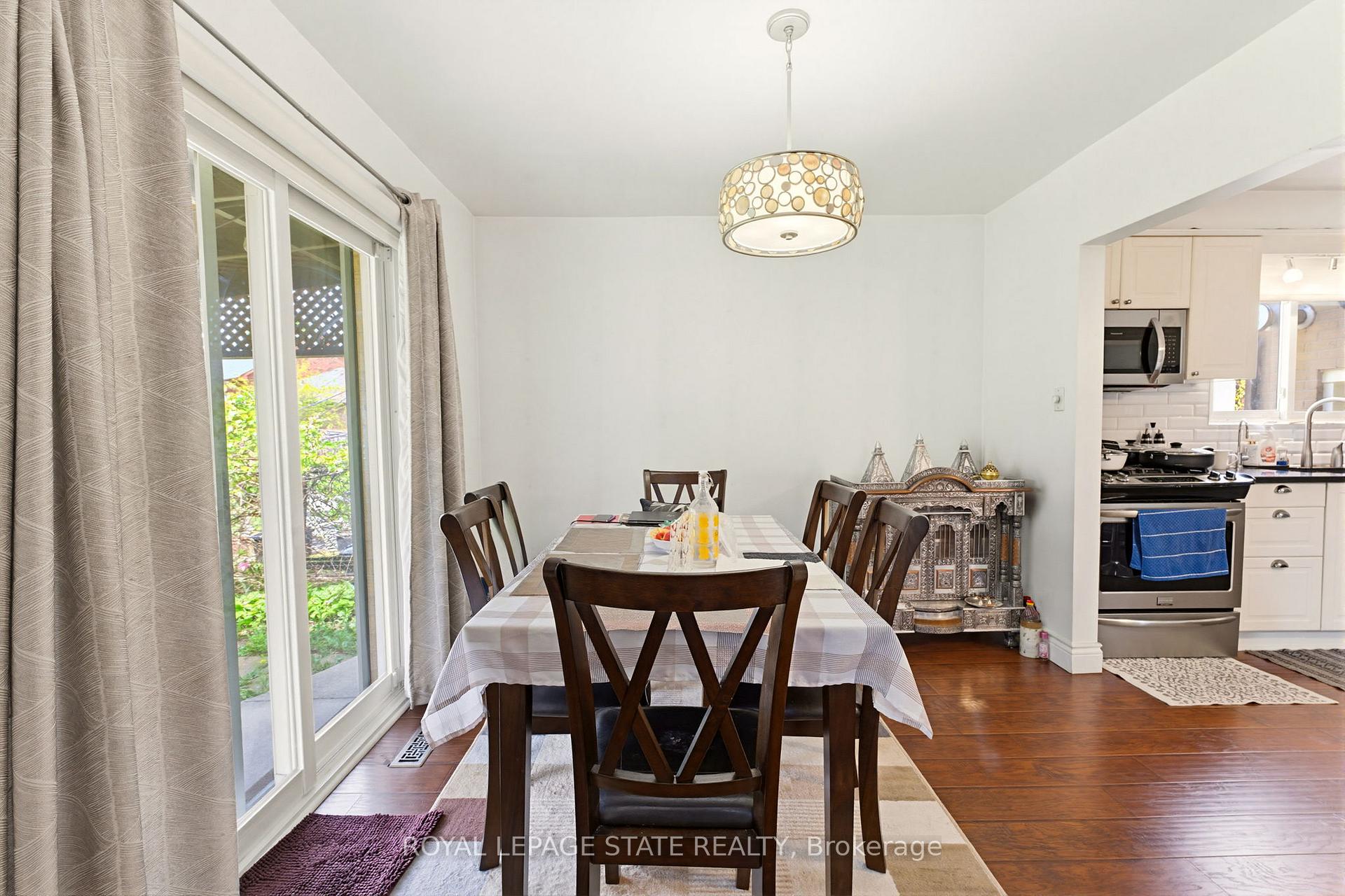 Photo 16 of 459 Dicenzo Drive, Hamilton, Ryckmans — HOMEH