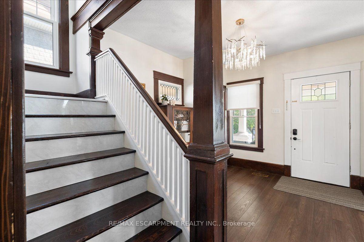 Photo 10 of 4917 King Street E, Lincoln, Beamsville — HOMEH
