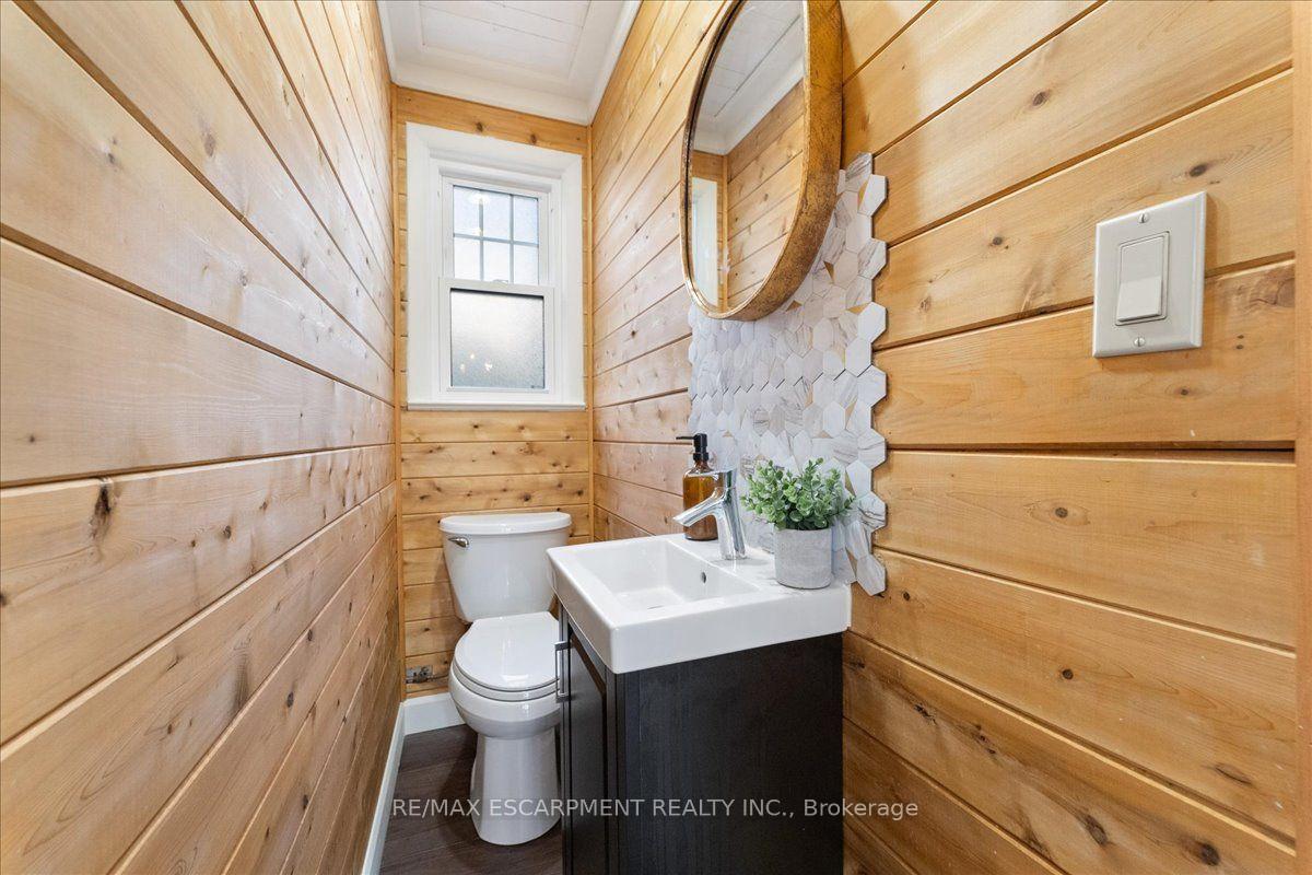 Photo 19 of 4917 King Street E, Lincoln, Beamsville — HOMEH