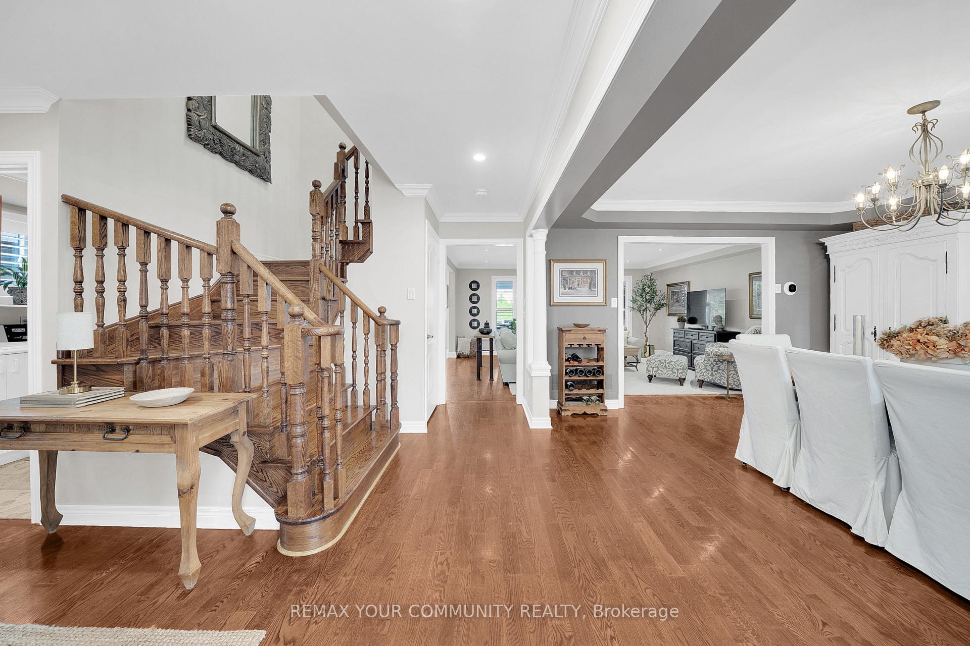 Photo 5 of 127 Waterbury Street, Caledon, Bolton East — HOMEH