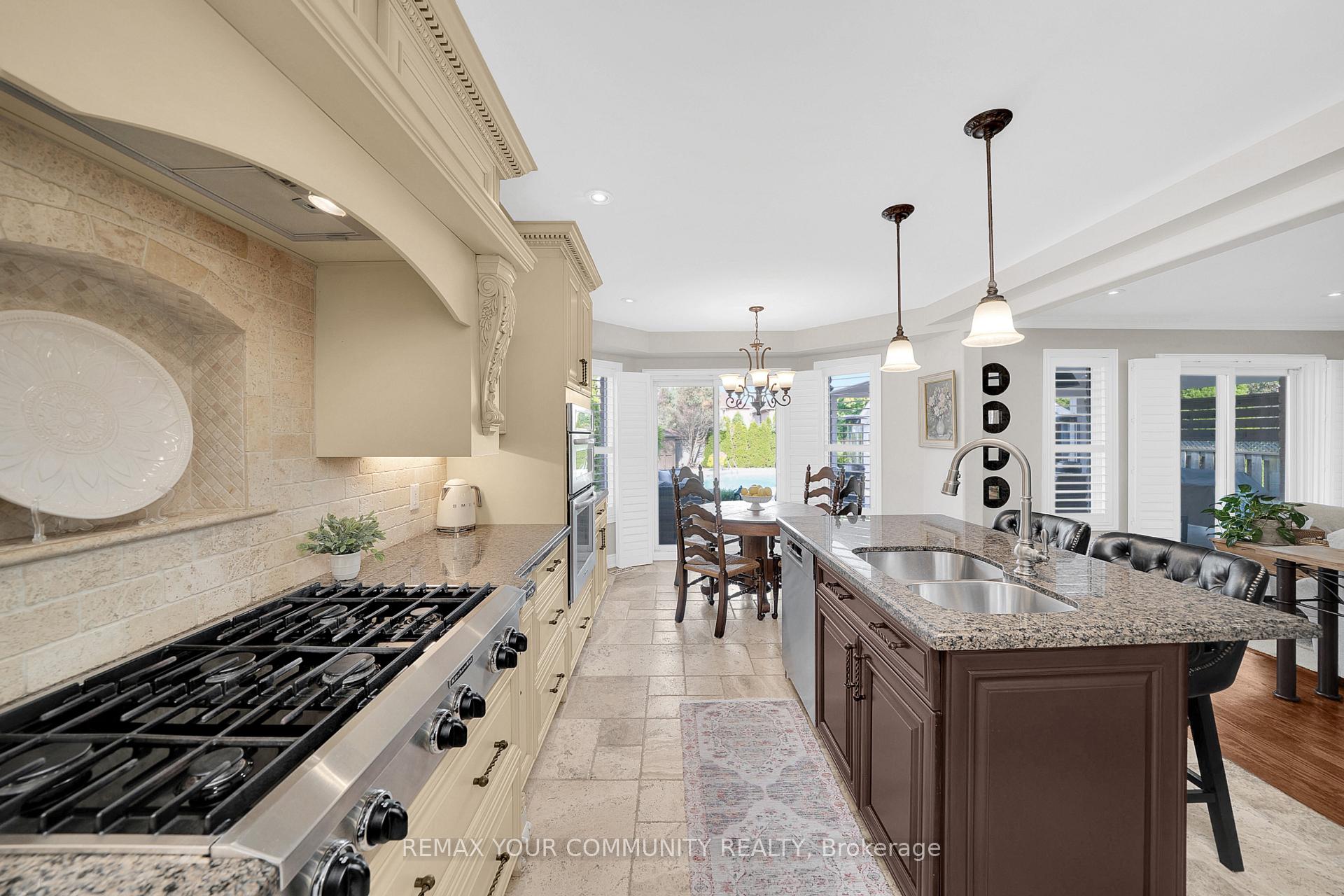 Photo 12 of 127 Waterbury Street, Caledon, Bolton East — HOMEH