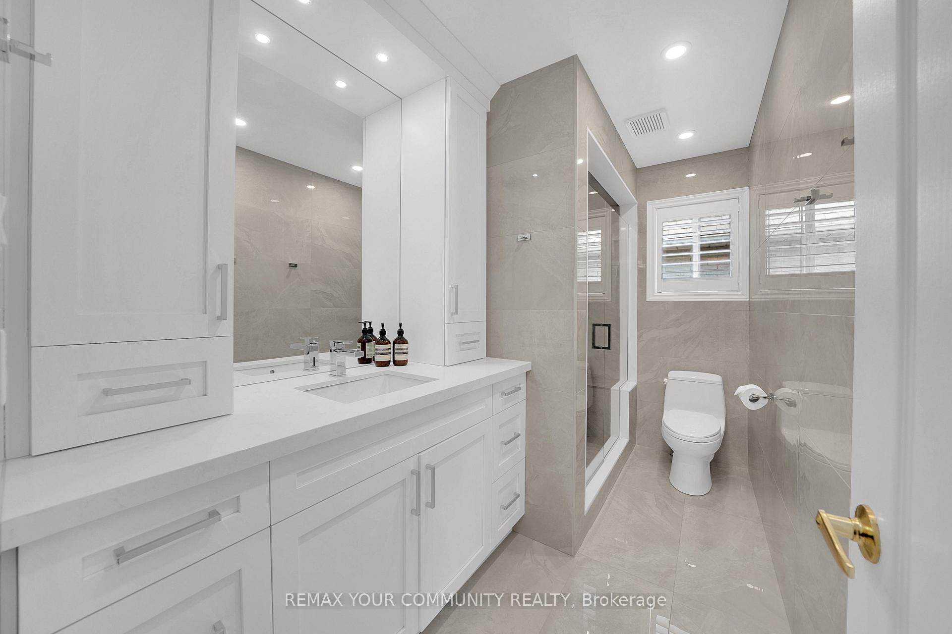 Photo 23 of 127 Waterbury Street, Caledon, Bolton East — HOMEH