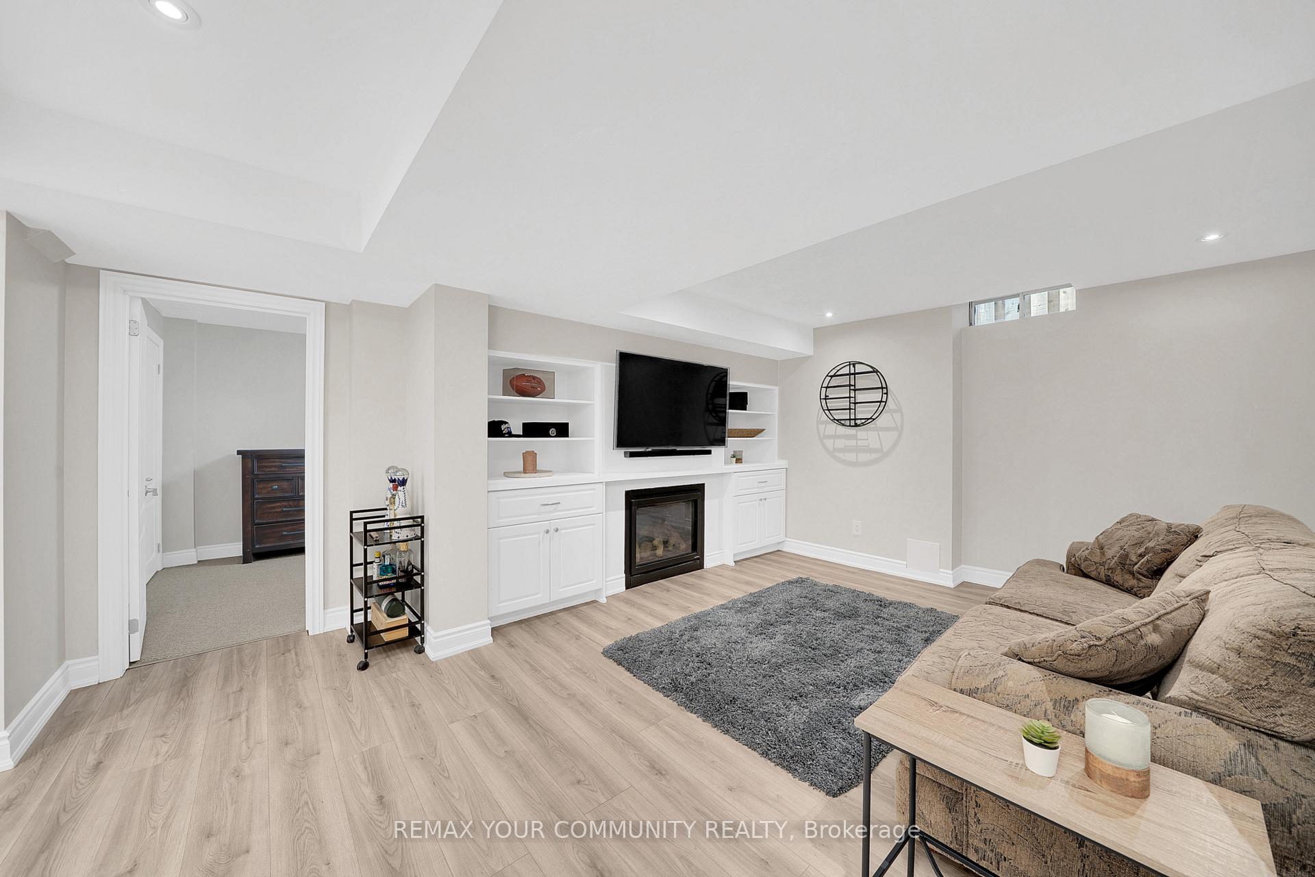Photo 29 of 127 Waterbury Street, Caledon, Bolton East — HOMEH