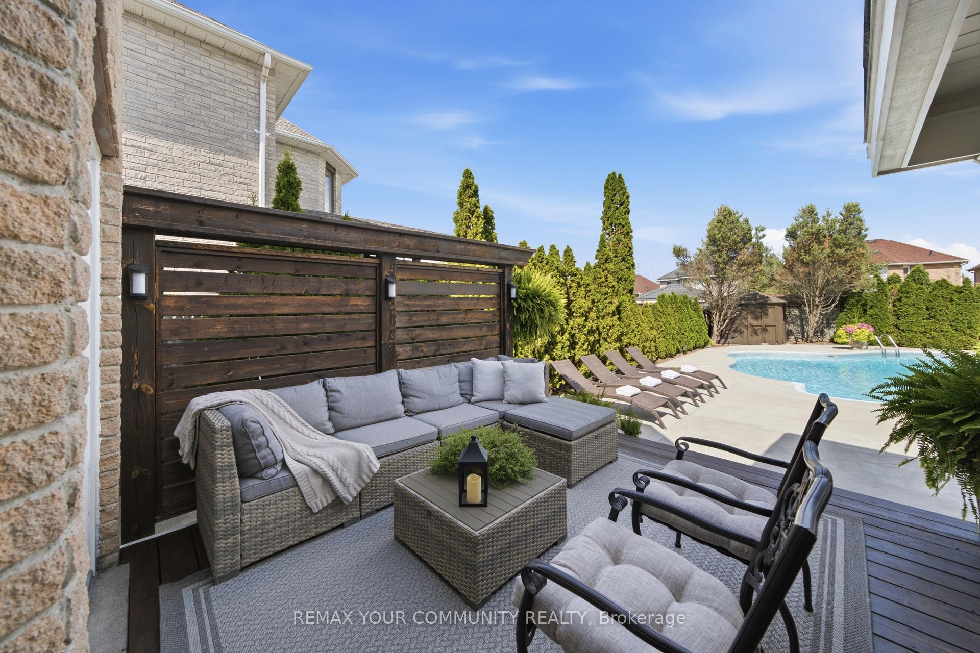 Photo 33 of 127 Waterbury Street, Caledon, Bolton East — HOMEH