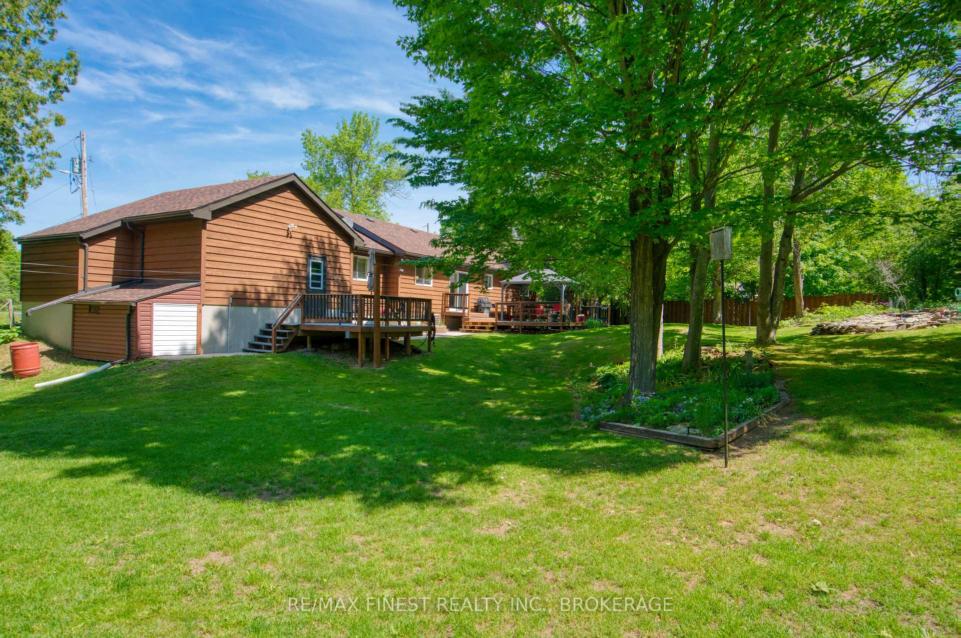 Photo 2 of 5895 Davey Drive, Frontenac, Frontenac South — HOMEH