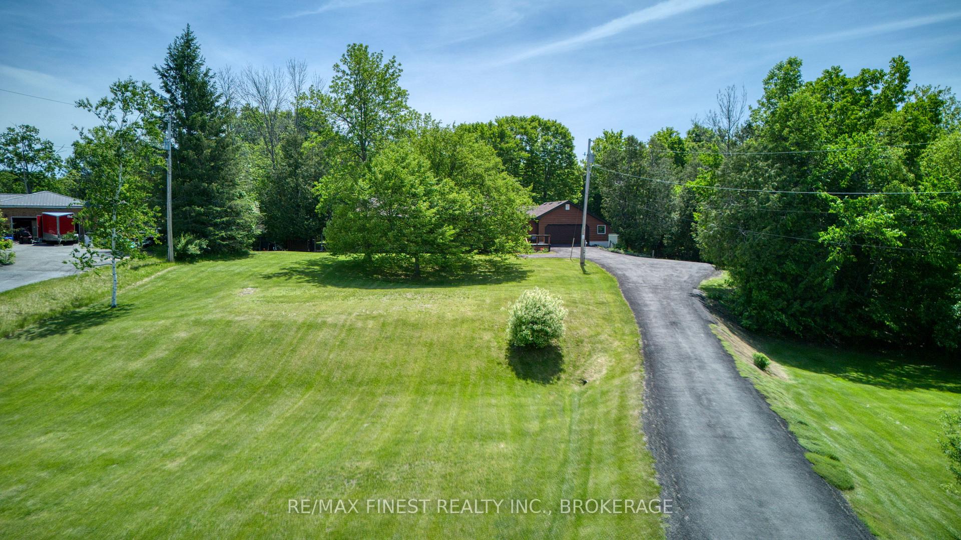 Photo 3 of 5895 Davey Drive, Frontenac, Frontenac South — HOMEH