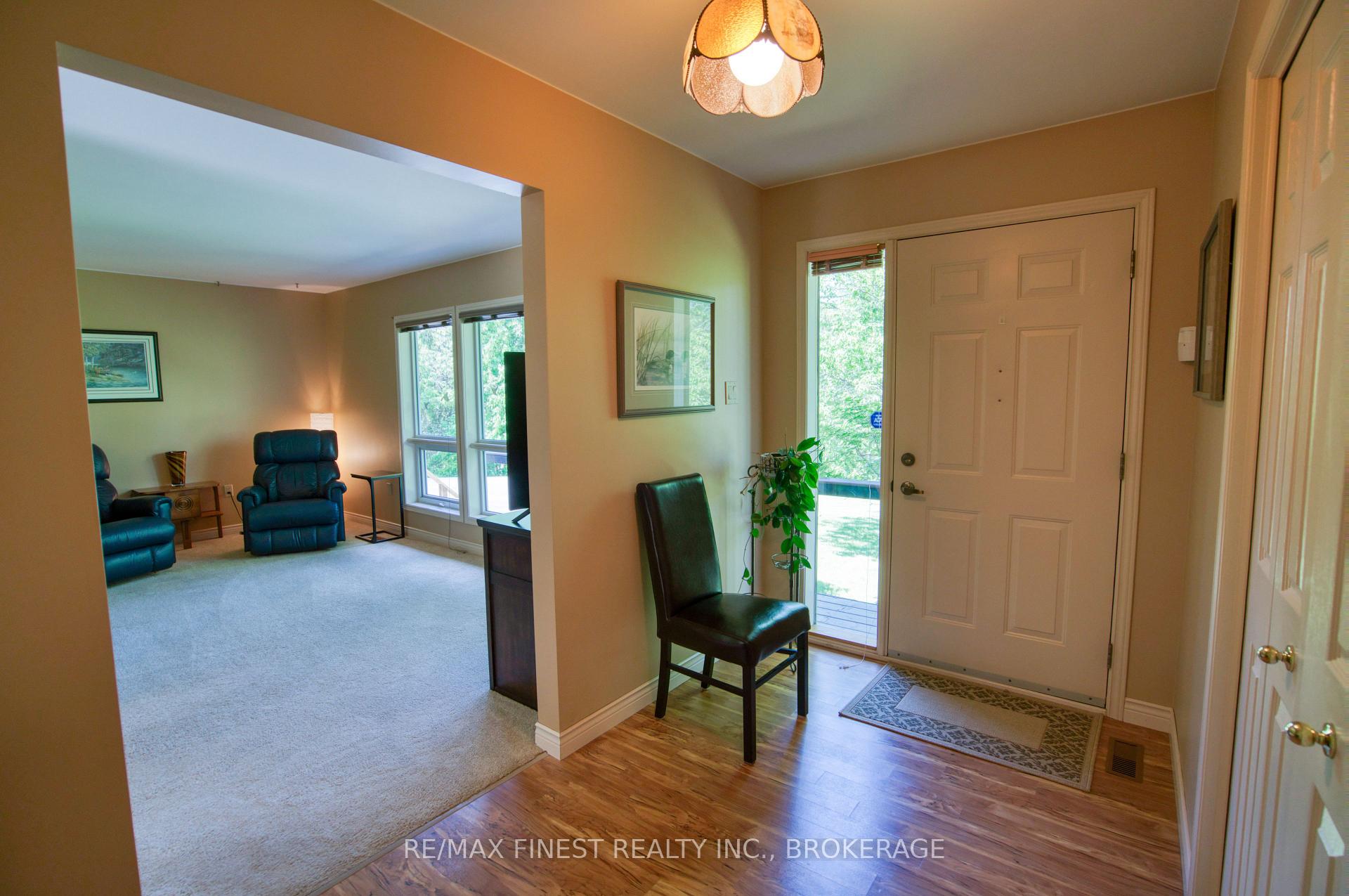 Photo 5 of 5895 Davey Drive, Frontenac, Frontenac South — HOMEH