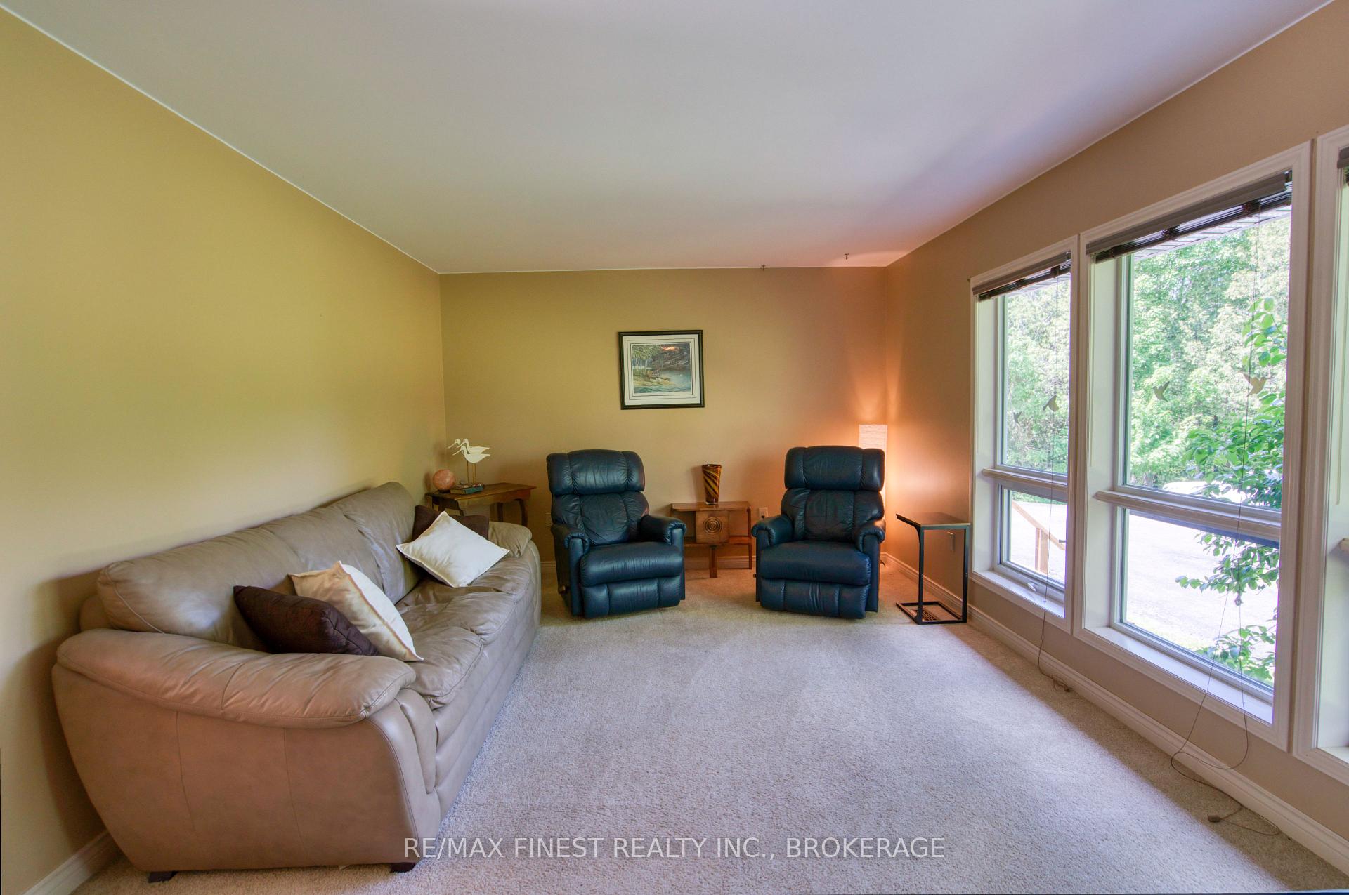 Photo 6 of 5895 Davey Drive, Frontenac, Frontenac South — HOMEH