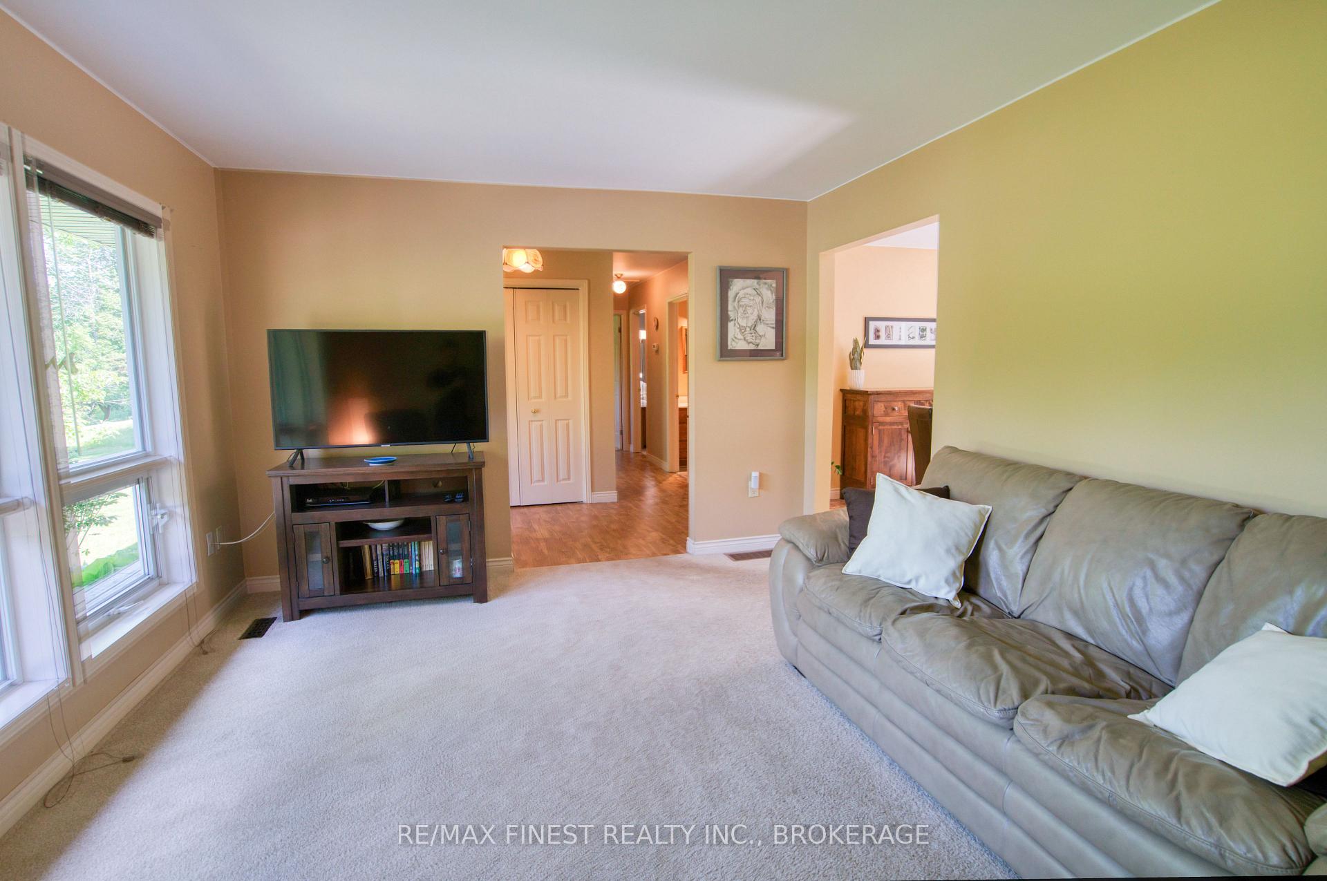 Photo 7 of 5895 Davey Drive, Frontenac, Frontenac South — HOMEH