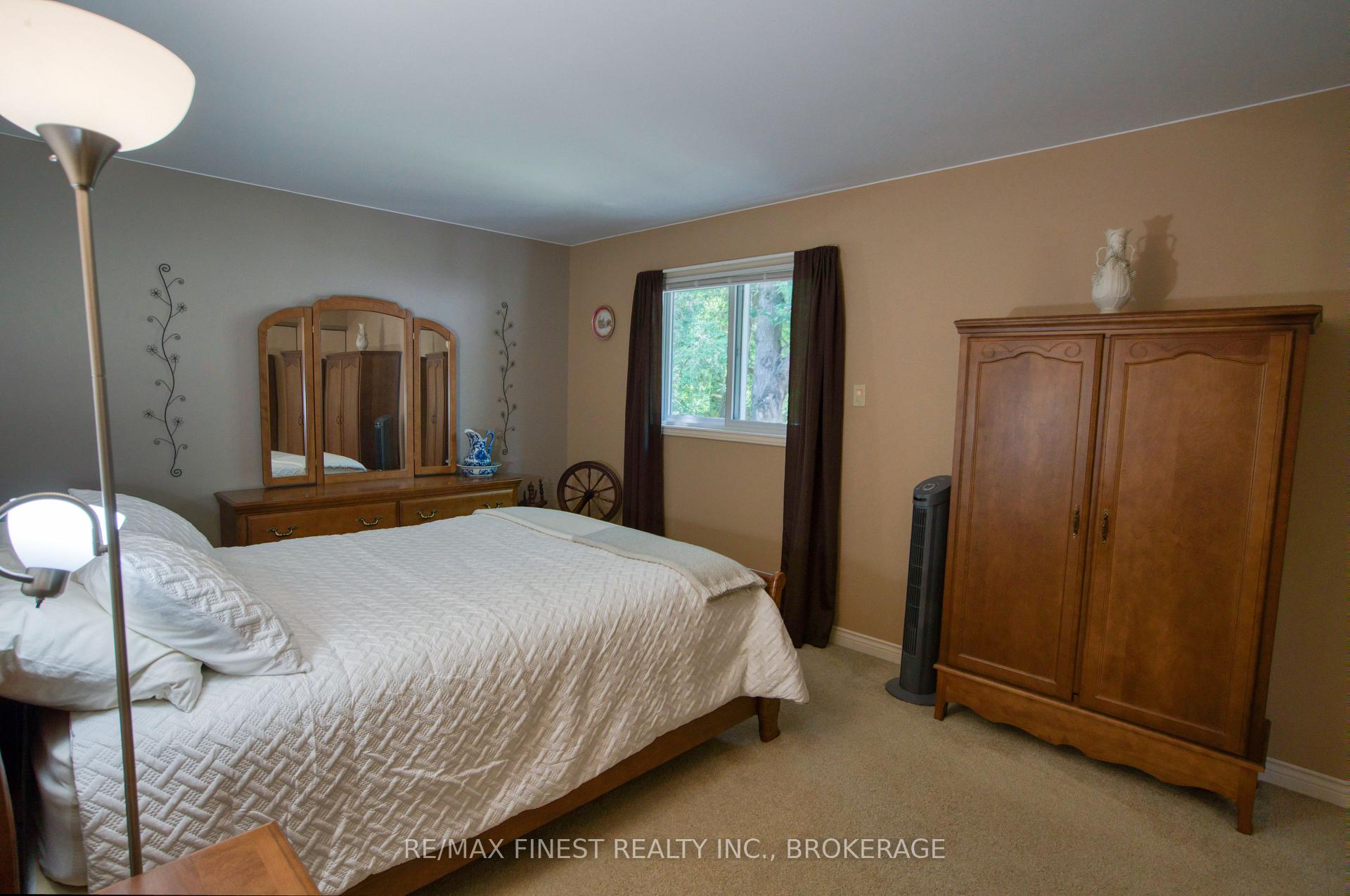 Photo 16 of 5895 Davey Drive, Frontenac, Frontenac South — HOMEH