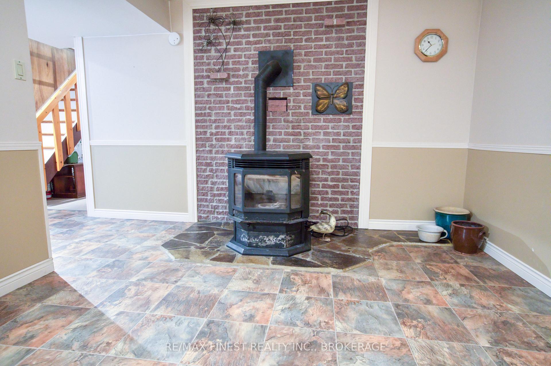 Photo 20 of 5895 Davey Drive, Frontenac, Frontenac South — HOMEH