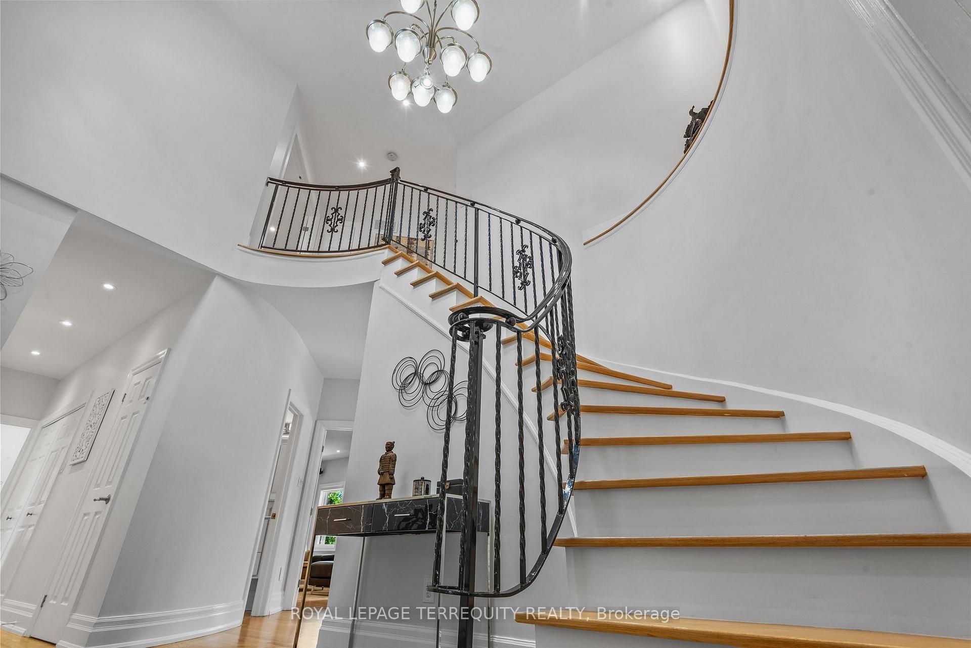 Photo 19 of 507 Rougemount Drive, Pickering, Rosebank — HOMEH
