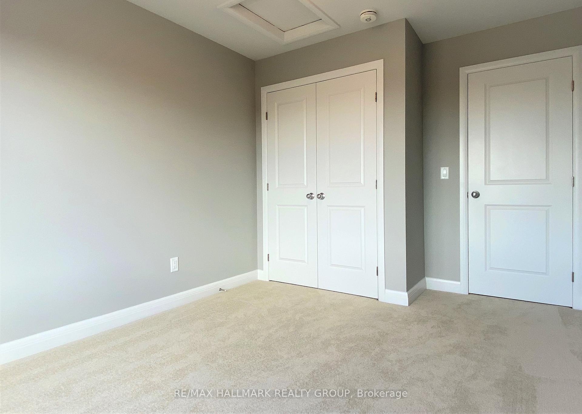 Photo 22 of 72 Michael Stoqua Street W, Ottawa, CFB Rockcliffe and Area — HOMEH
