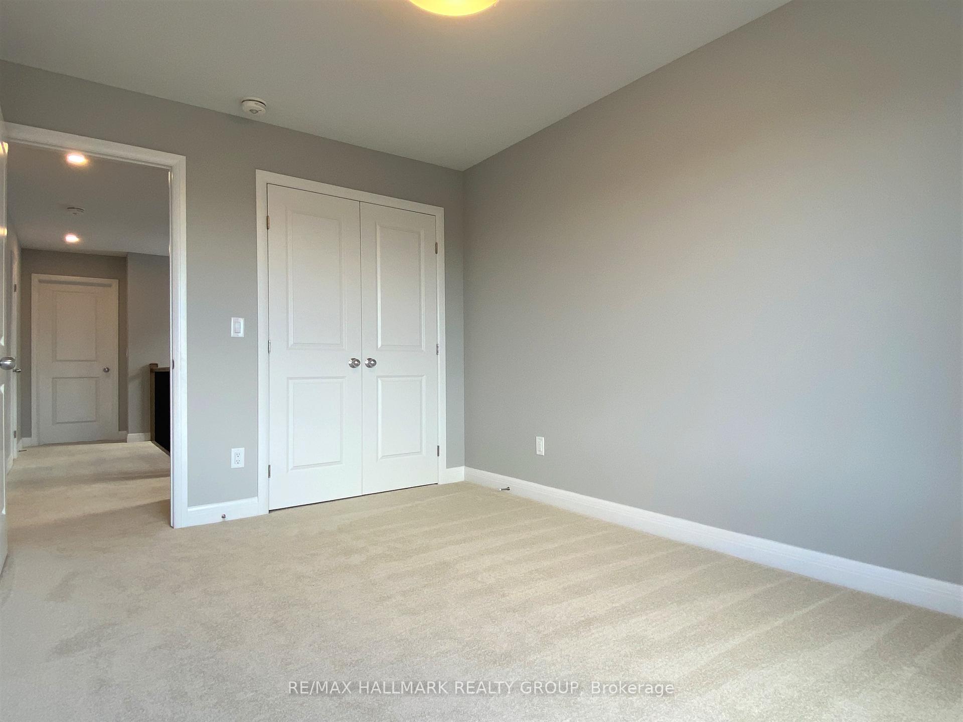 Photo 25 of 72 Michael Stoqua Street W, Ottawa, CFB Rockcliffe and Area — HOMEH