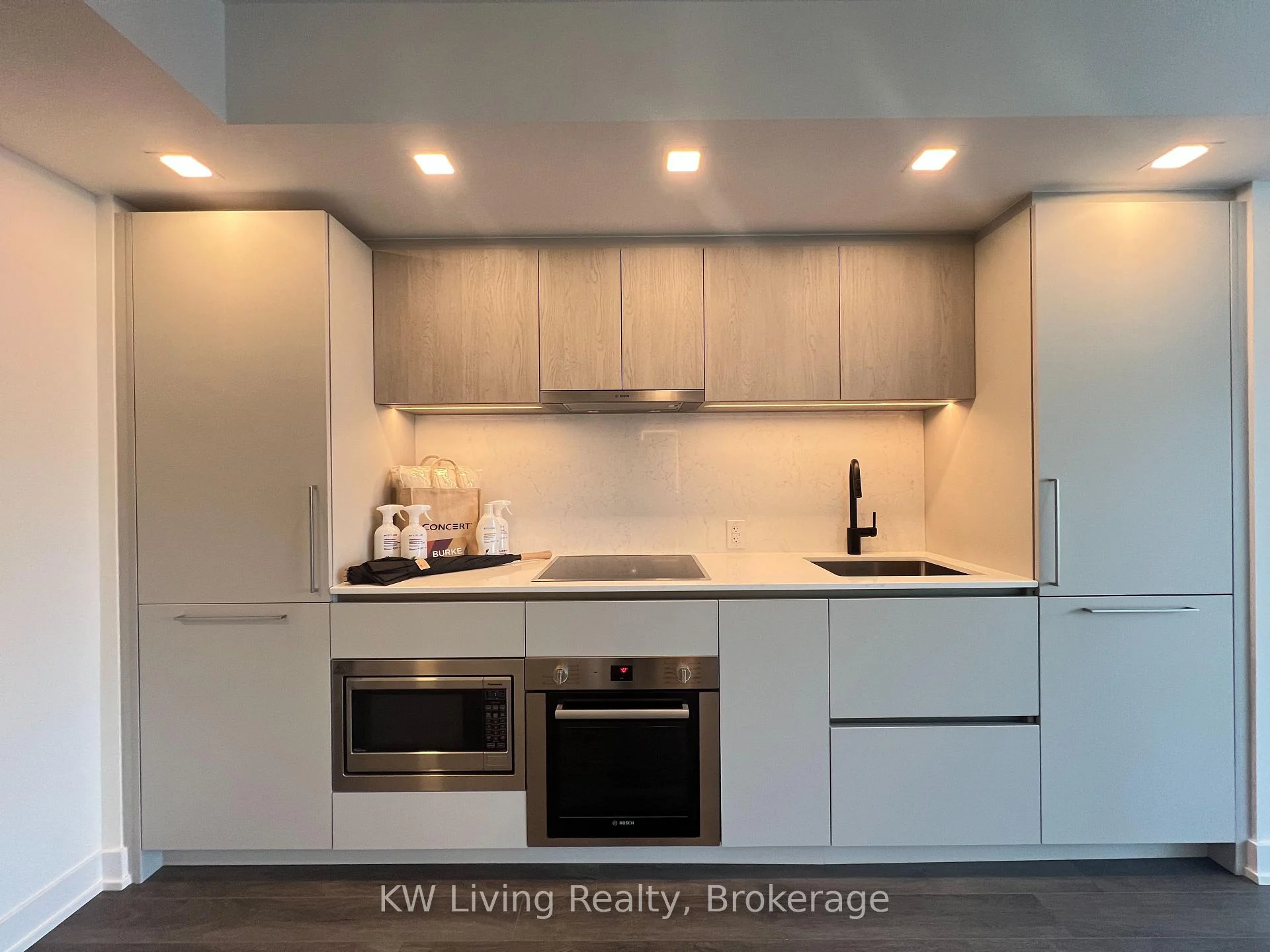 Photo 13 of Unit 5005, 609 Sherbourne Street, Toronto, North St. James Town — HOMEH