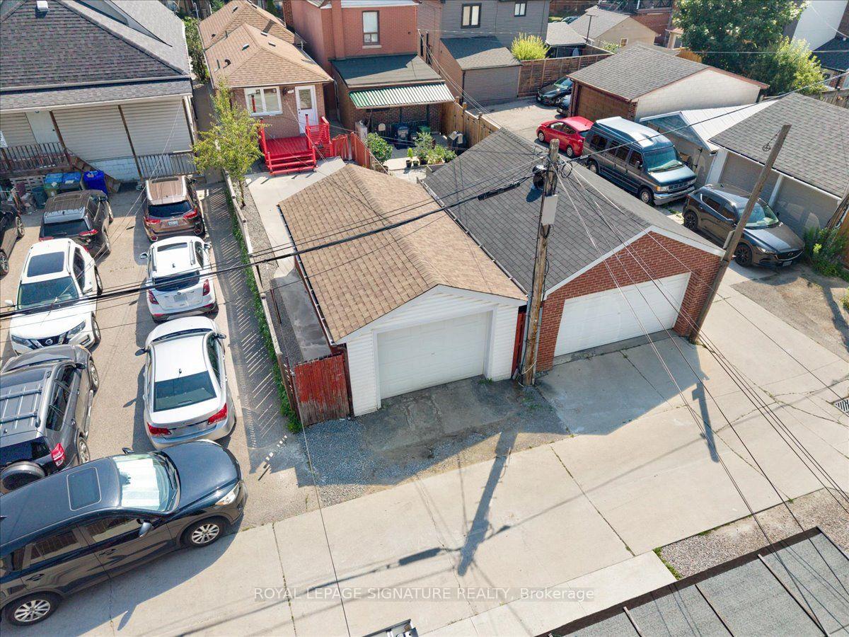 Photo 35 of 234 Nairn Avenue, Toronto, Caledonia-Fairbank — HOMEH
