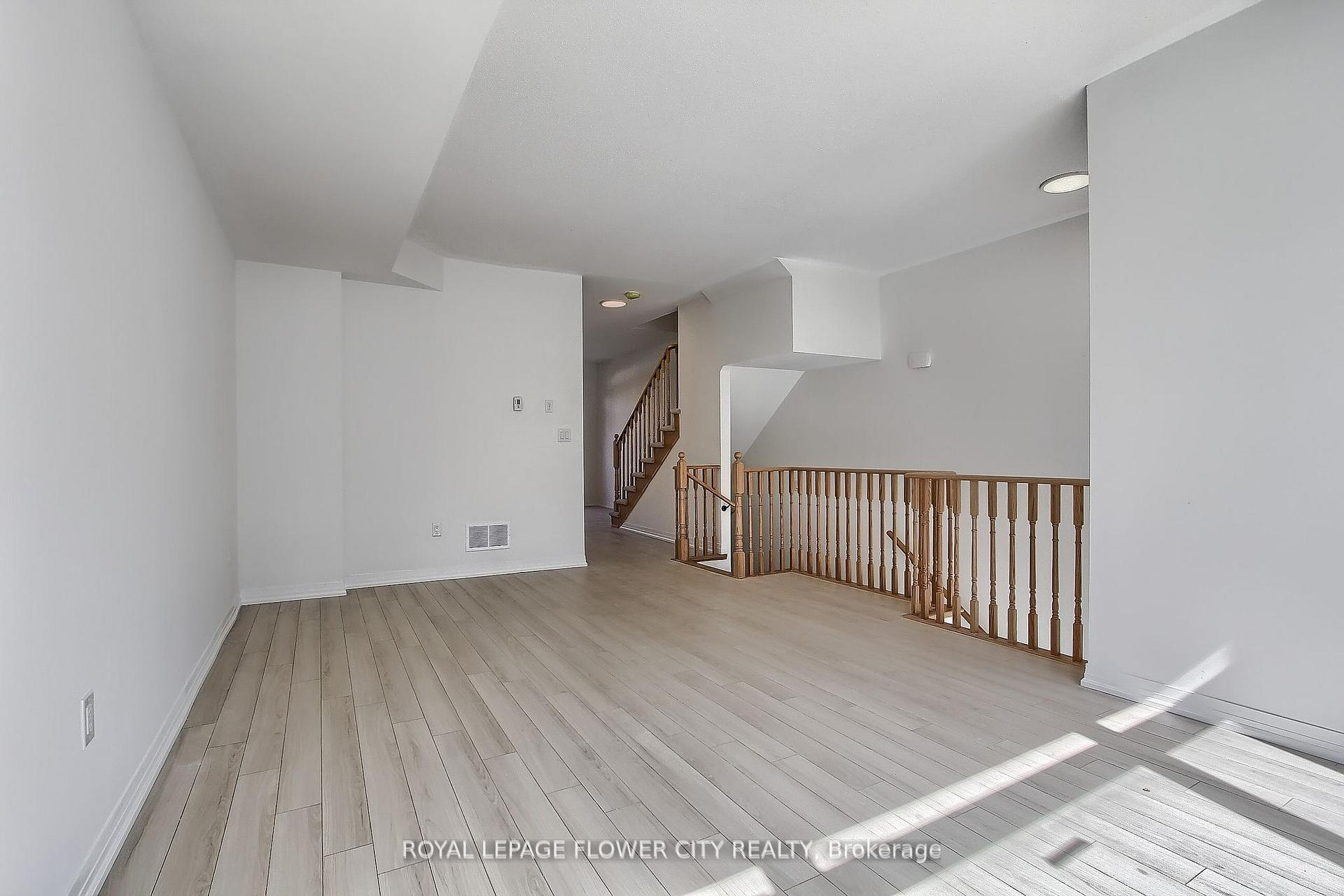 Photo 7 of 69 Sidney Rose Common, St. Catharines, Glendale/Glenridge — HOMEH