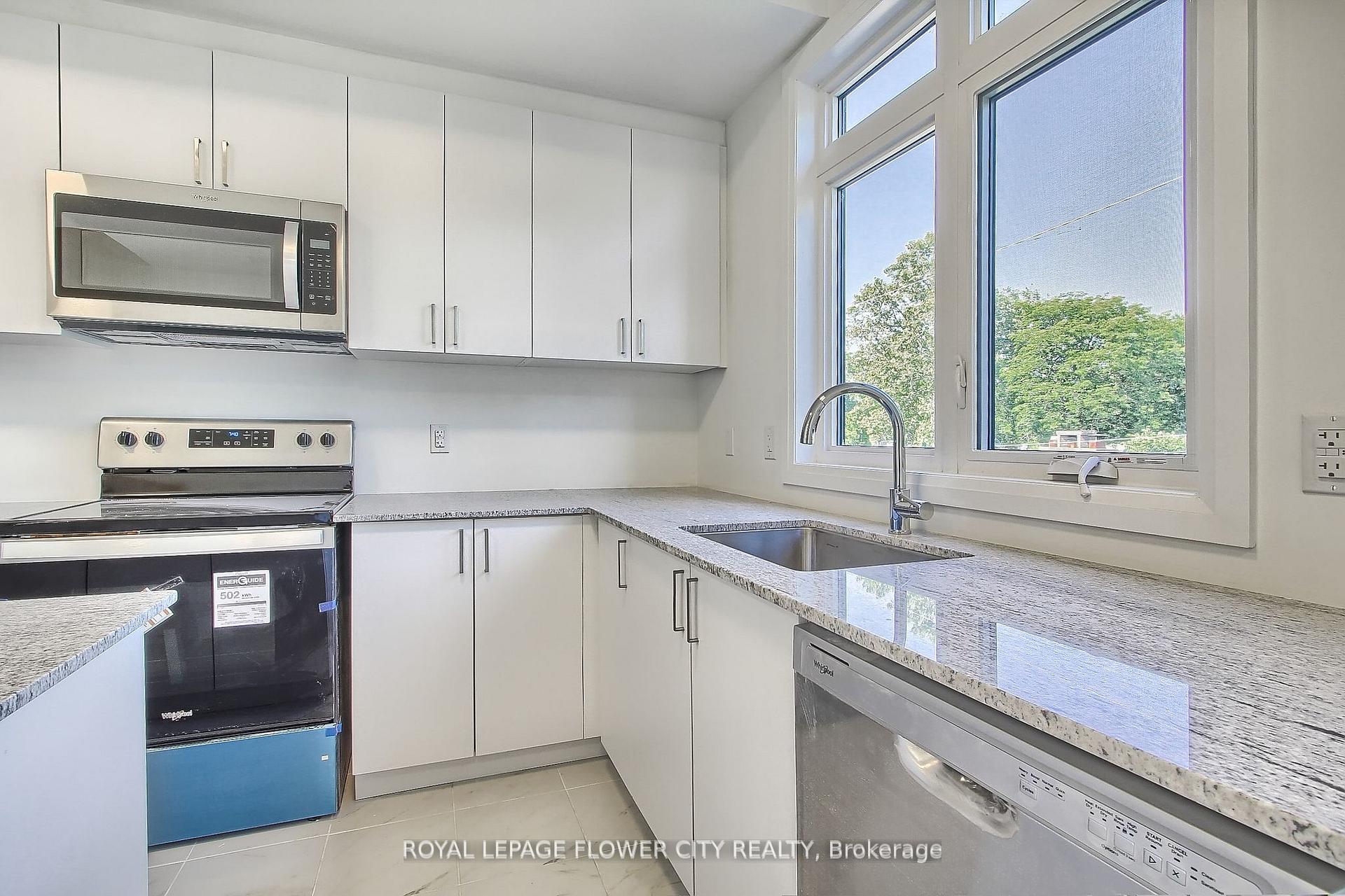 Photo 13 of 69 Sidney Rose Common, St. Catharines, Glendale/Glenridge — HOMEH