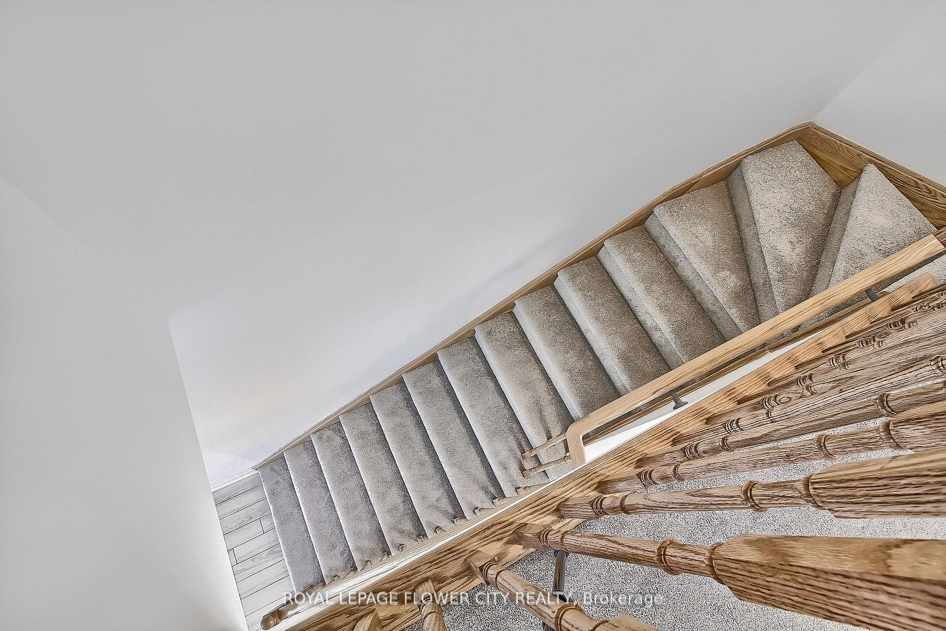 Photo 23 of 69 Sidney Rose Common, St. Catharines, Glendale/Glenridge — HOMEH