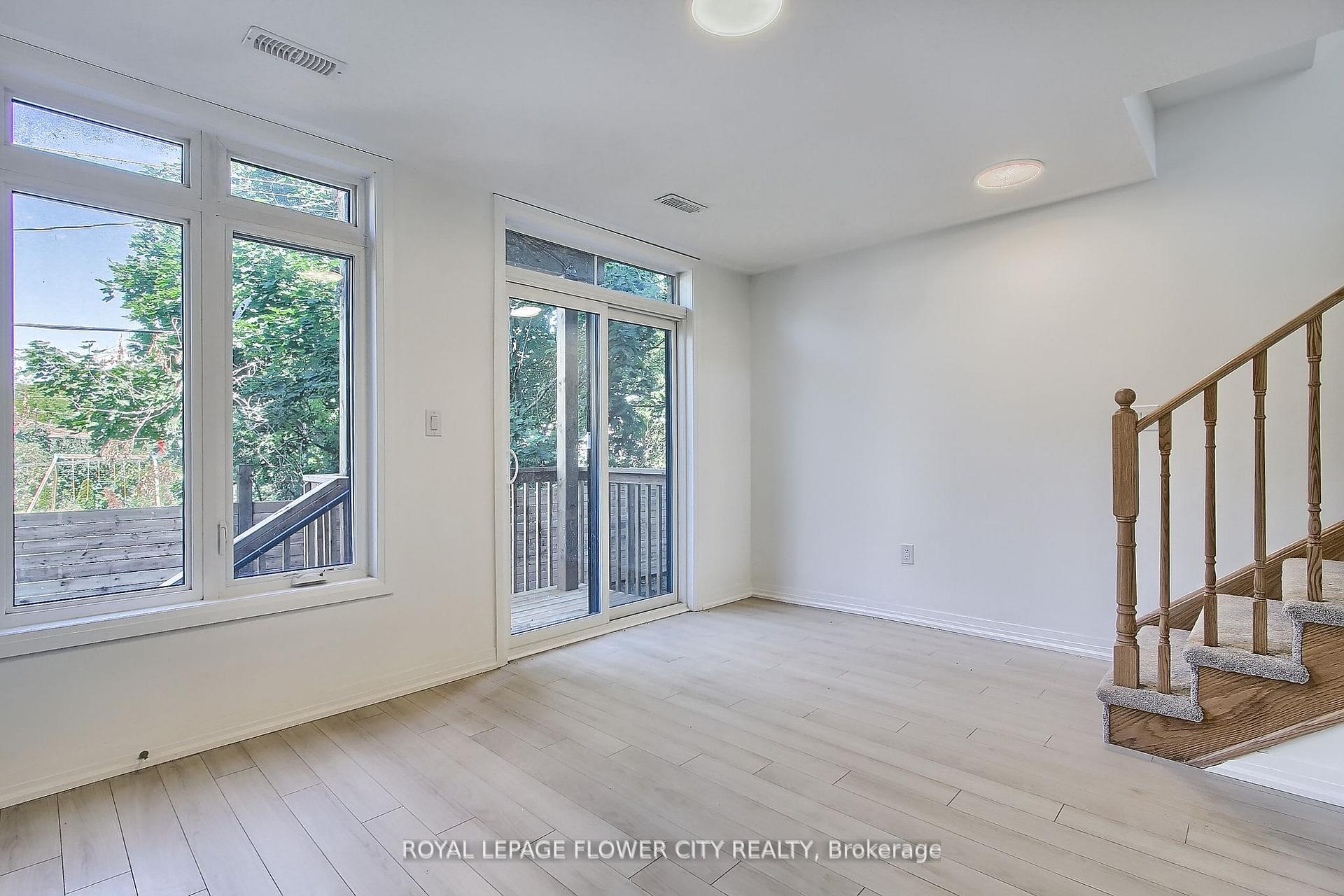 Photo 37 of 69 Sidney Rose Common, St. Catharines, Glendale/Glenridge — HOMEH