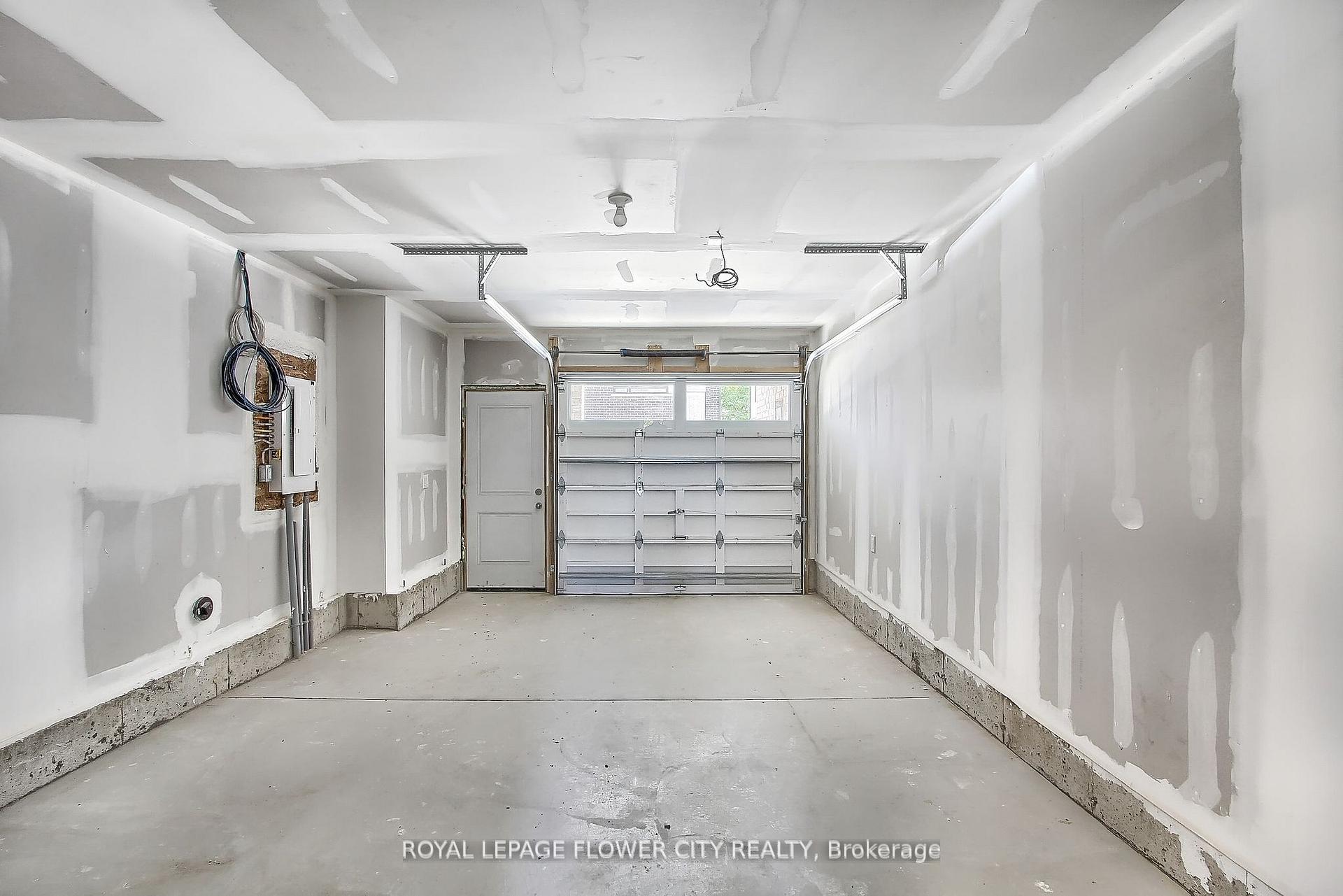 Photo 40 of 69 Sidney Rose Common, St. Catharines, Glendale/Glenridge — HOMEH