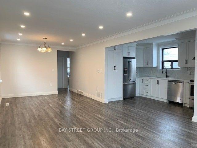 Photo 2 of Unit Upper, 358 horner Avenue, Etobicoke, Alderwood — HOMEH