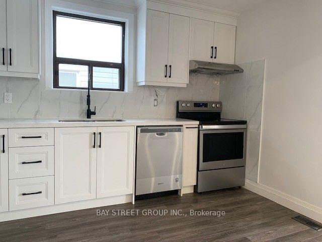 Photo 5 of Unit Upper, 358 horner Avenue, Etobicoke, Alderwood — HOMEH